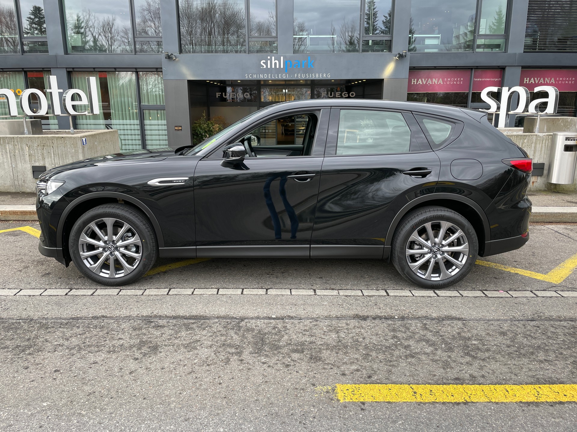 MAZDA CX-60 e-Skyactiv PHEV 327 PHEV AWD Exclusive Line mit AHK-image-9
