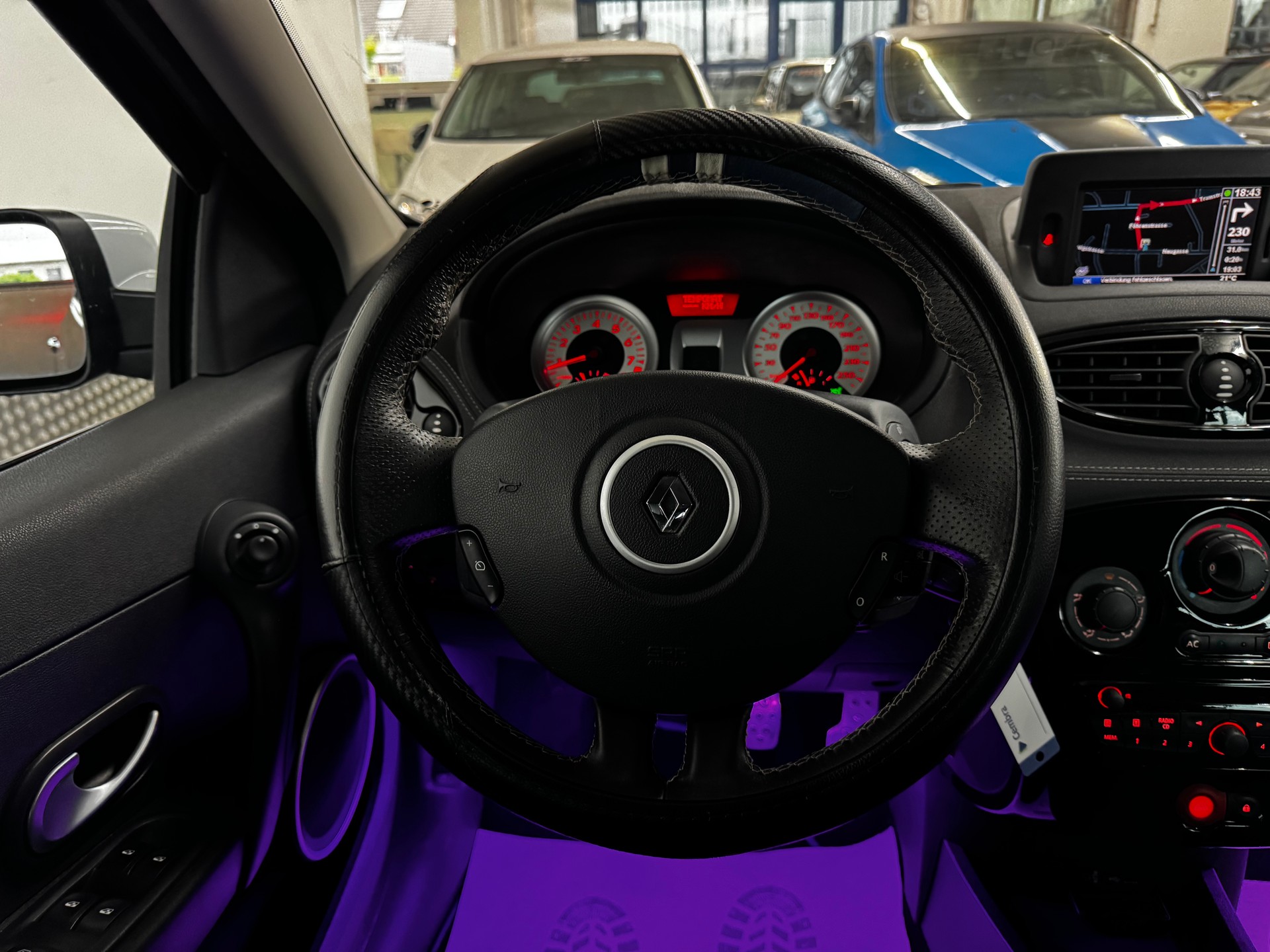 RENAULT Clio 1.6 16V Gordini GT-image-19