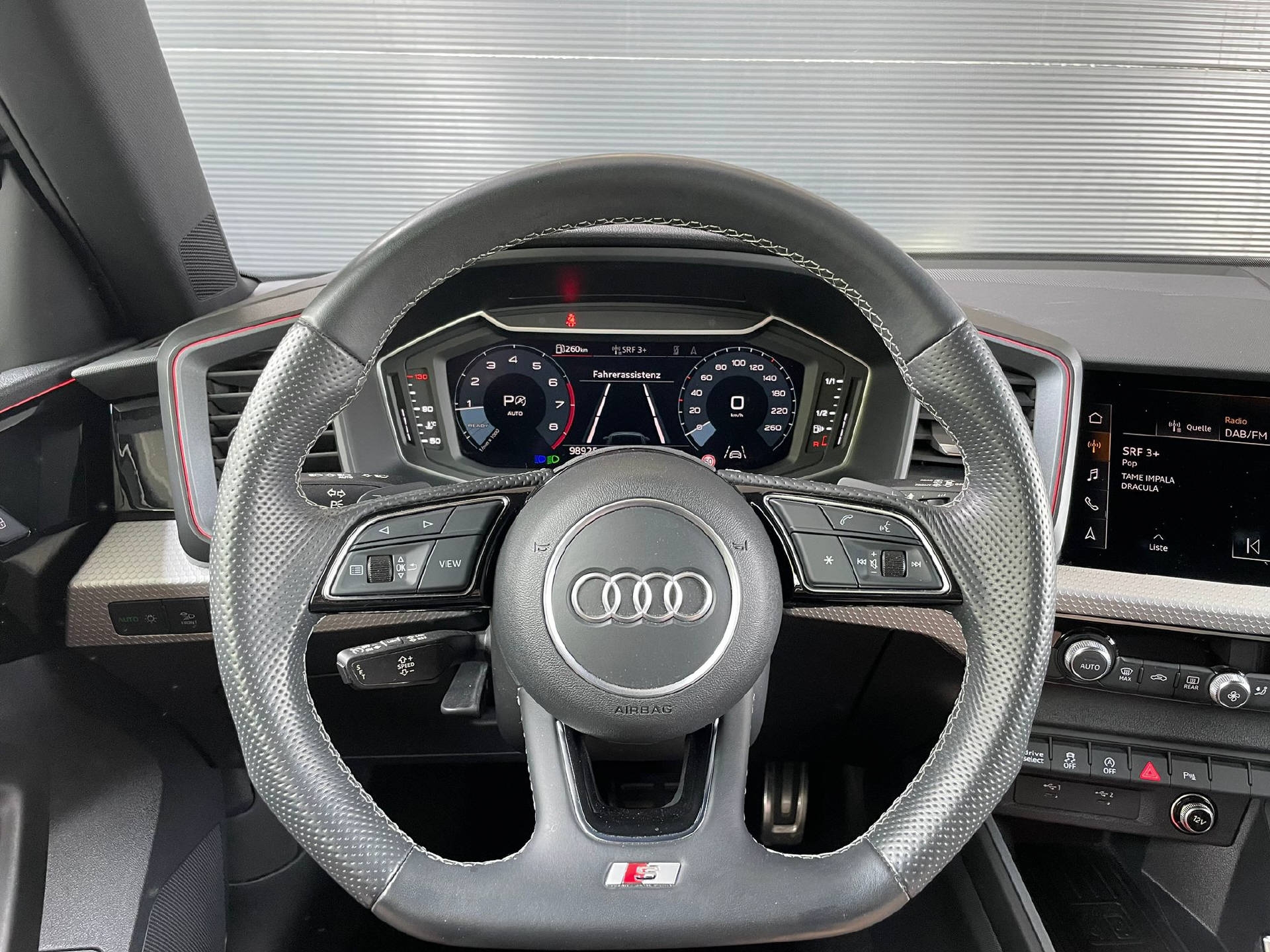 AUDI A1 Sportback 2.0 40 TFSI S Line S-Tronic-image-7