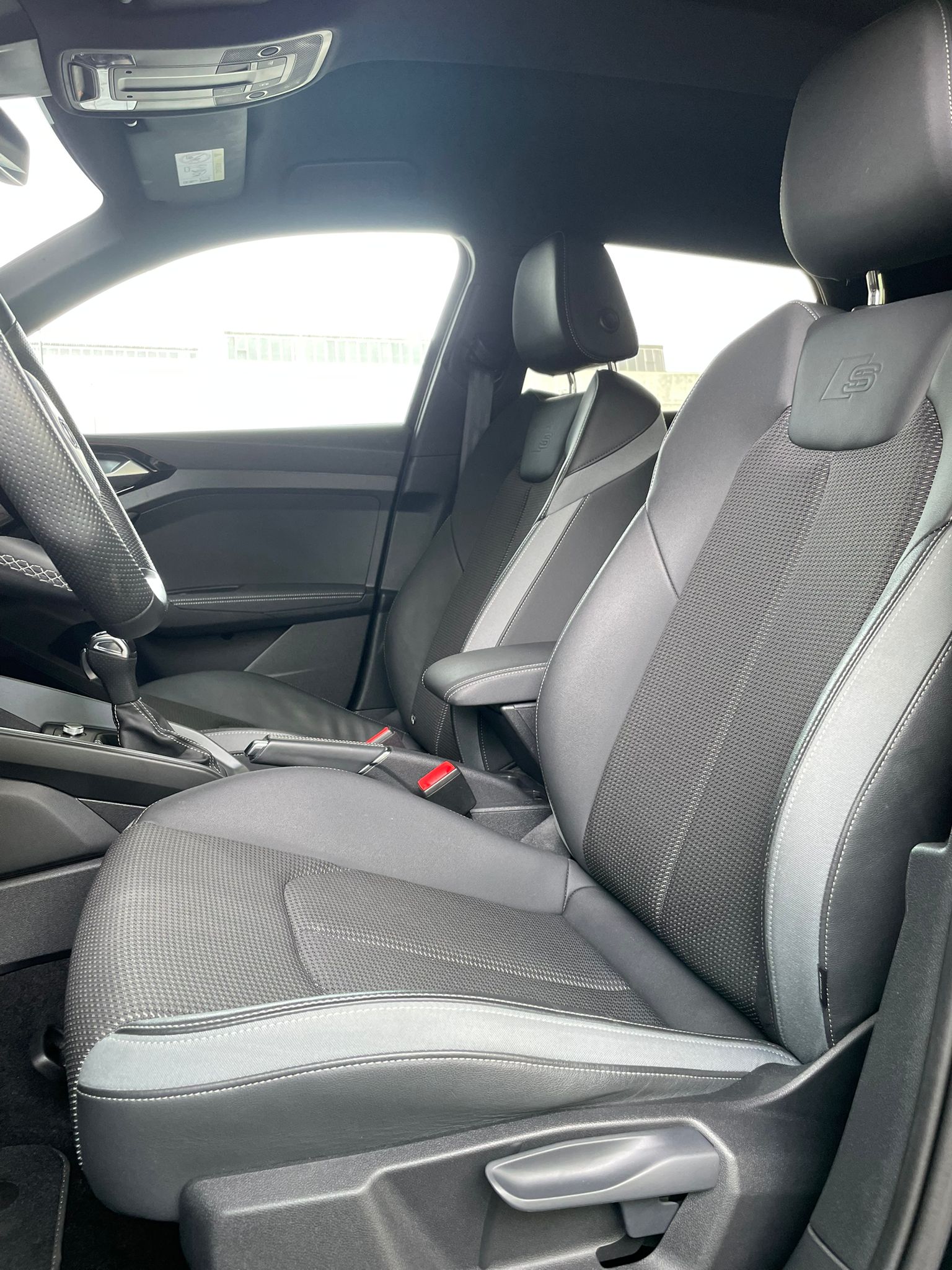 AUDI A1 Sportback 2.0 40 TFSI S Line S-Tronic-image-5