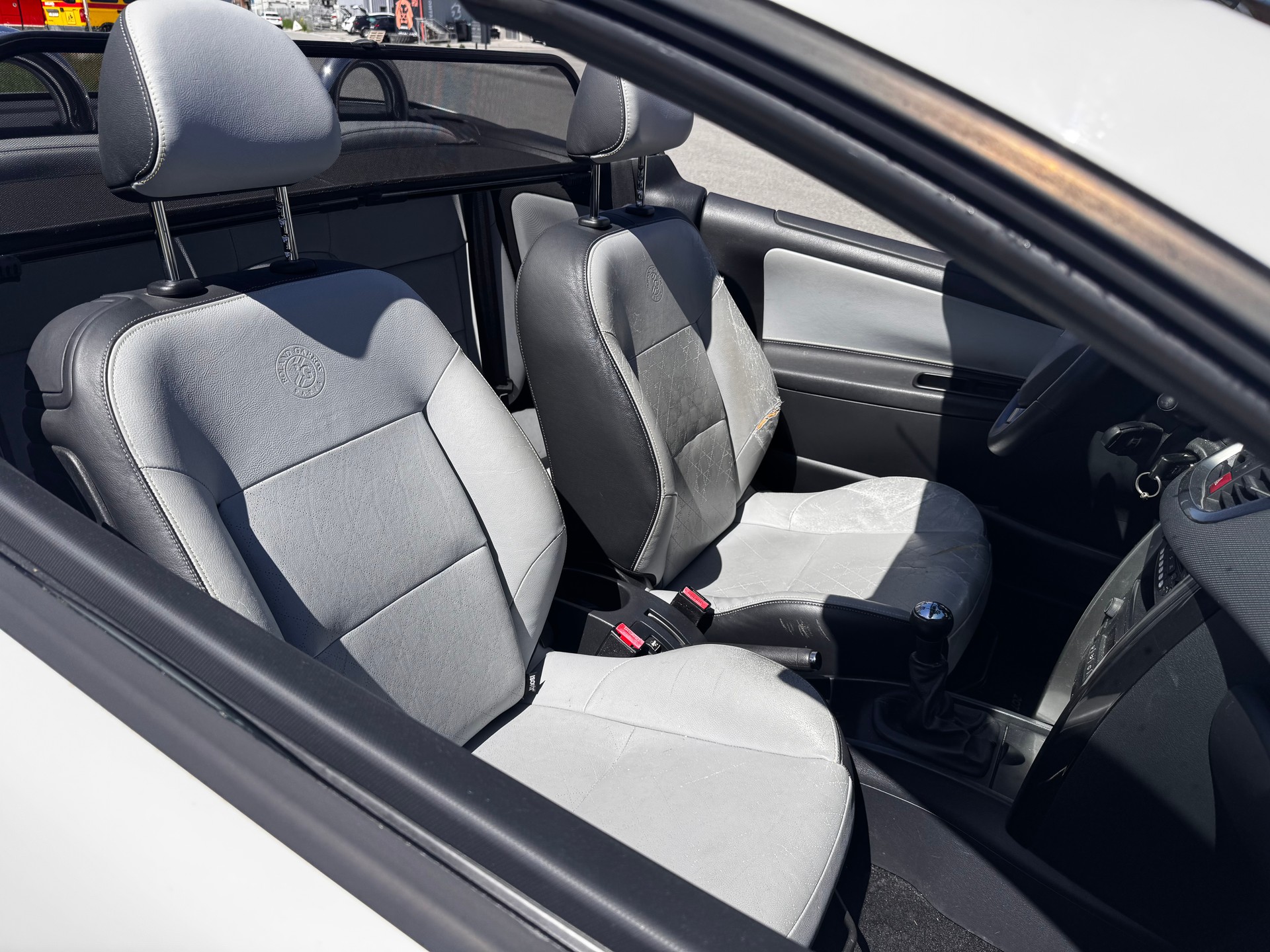 PEUGEOT 207 CC 1.6 16V Roland Garros-image-5