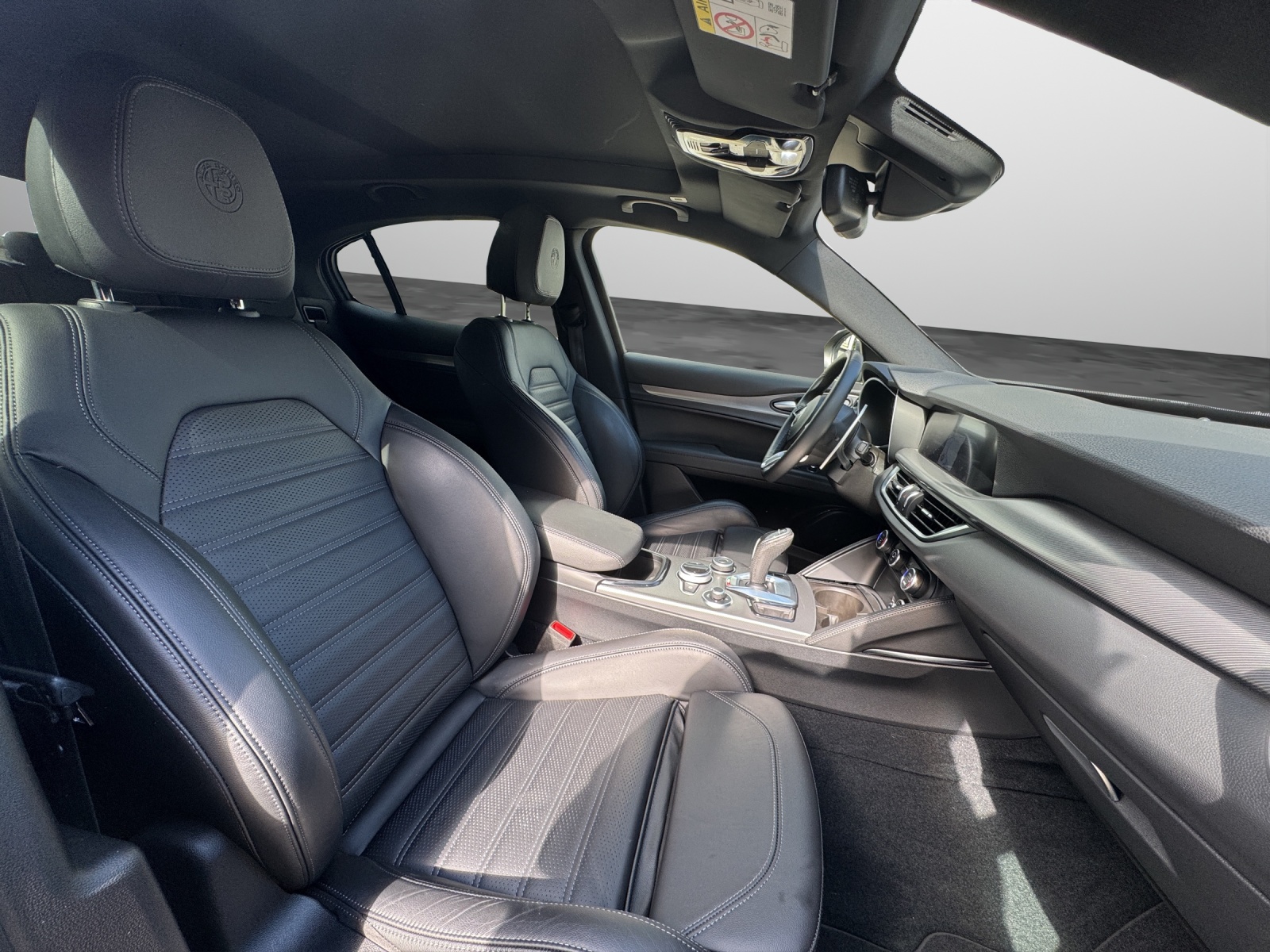 ALFA ROMEO Stelvio 2.0 Q4 280 Veloce-image-10