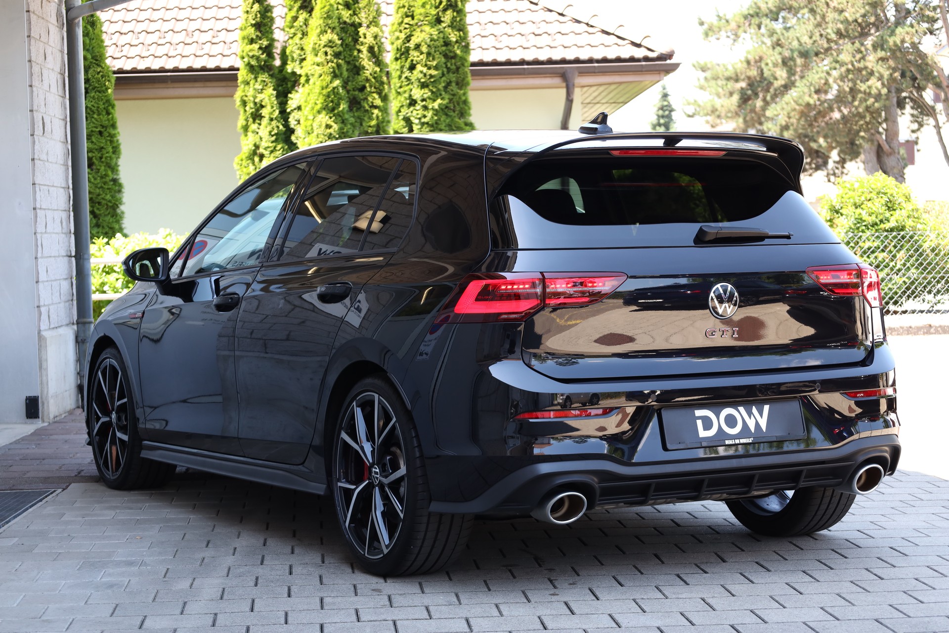 VW Golf 2.0 TSI GTI Clubsport DSG-showroom-element-3