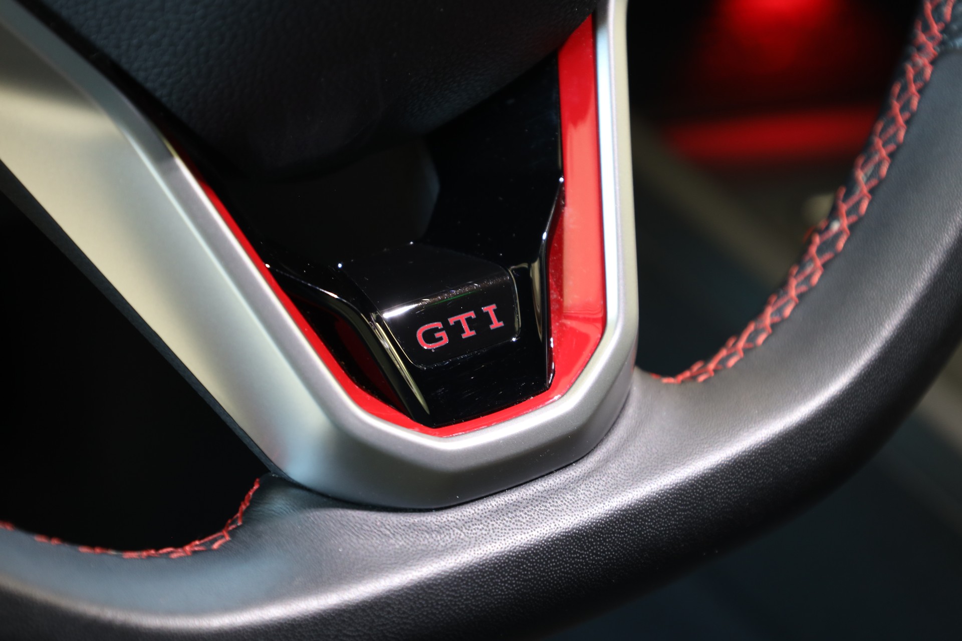 VW Golf 2.0 TSI GTI Clubsport DSG-image-21