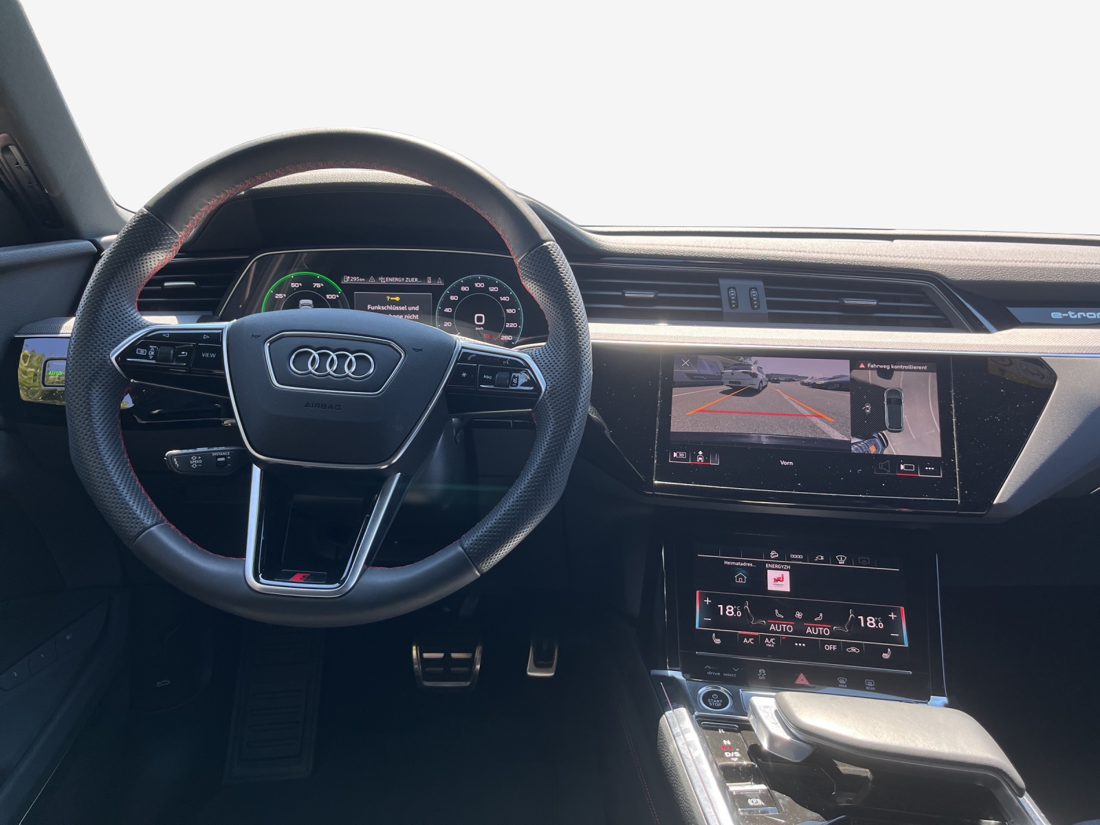 AUDI Q8 55 e-tron Black Edition quattro-image-8