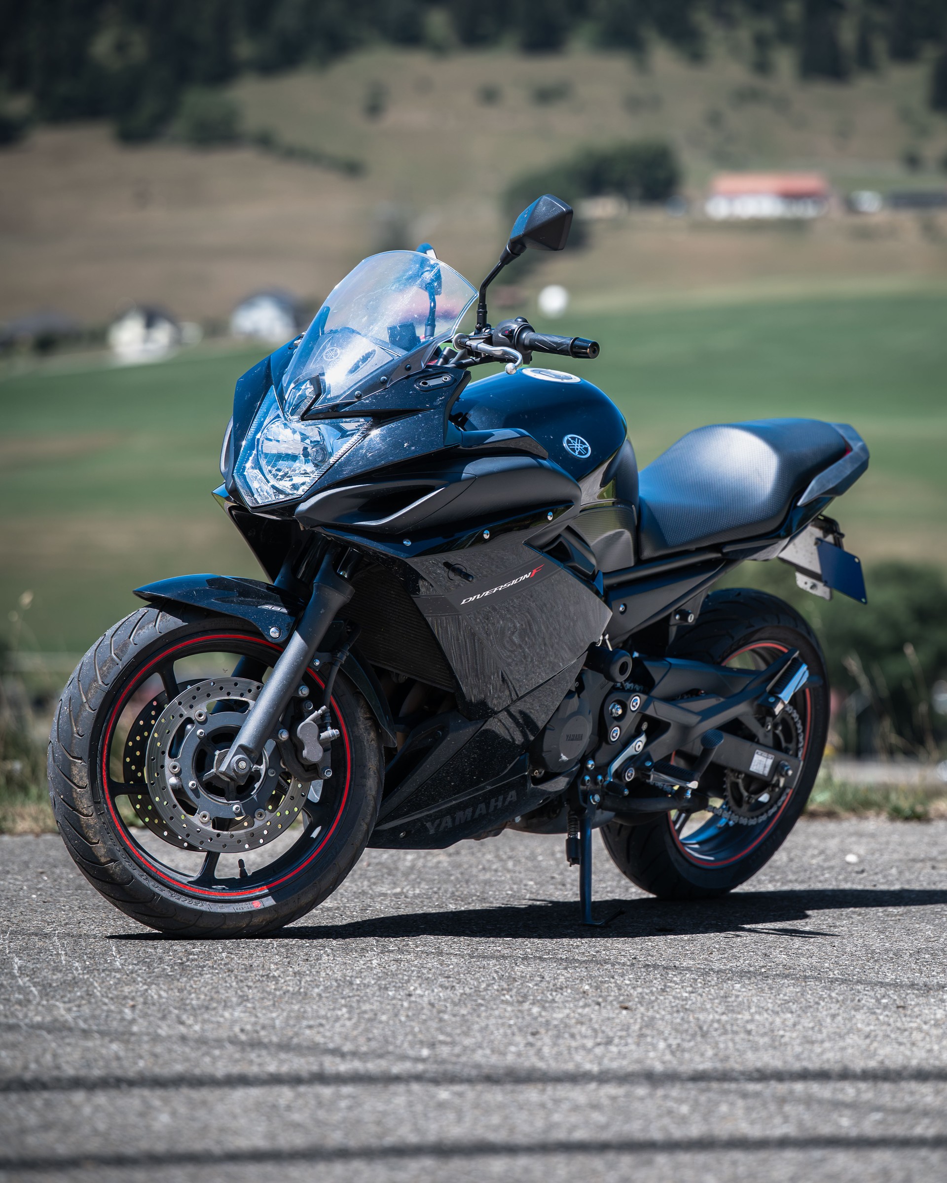 YAMAHA FA-image-0