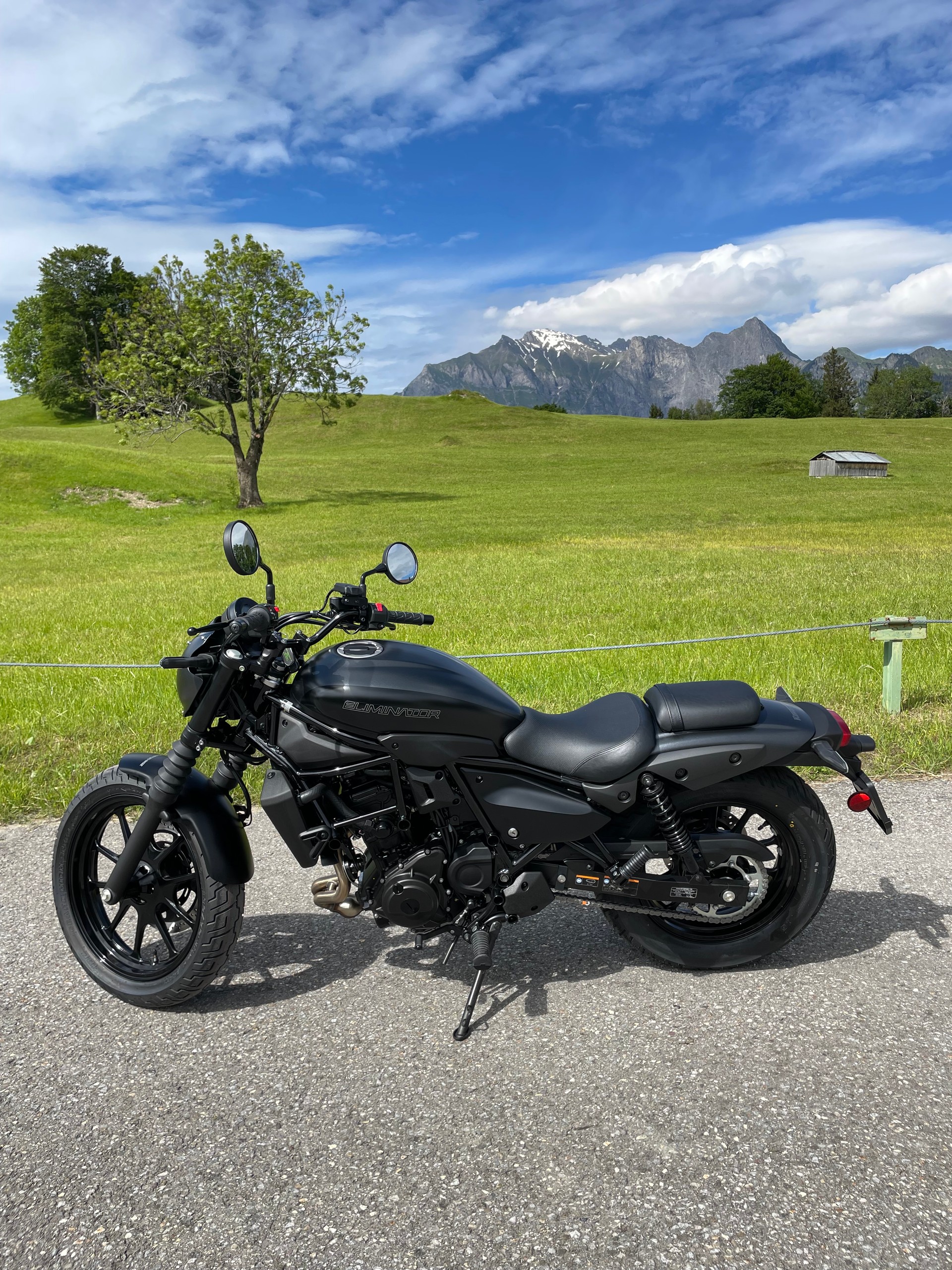 KAWASAKI Eliminator 500 SE-image-2