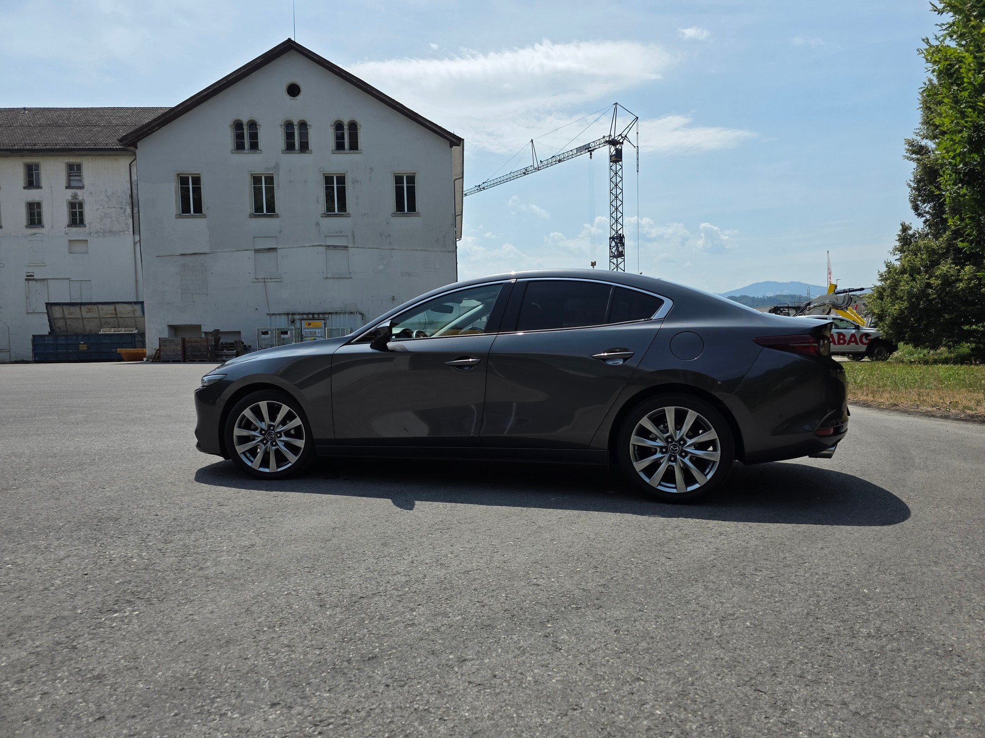 MAZDA 3 Sedan SKYACTIV-X M Hybrid 180 Revolution Automat-image-11