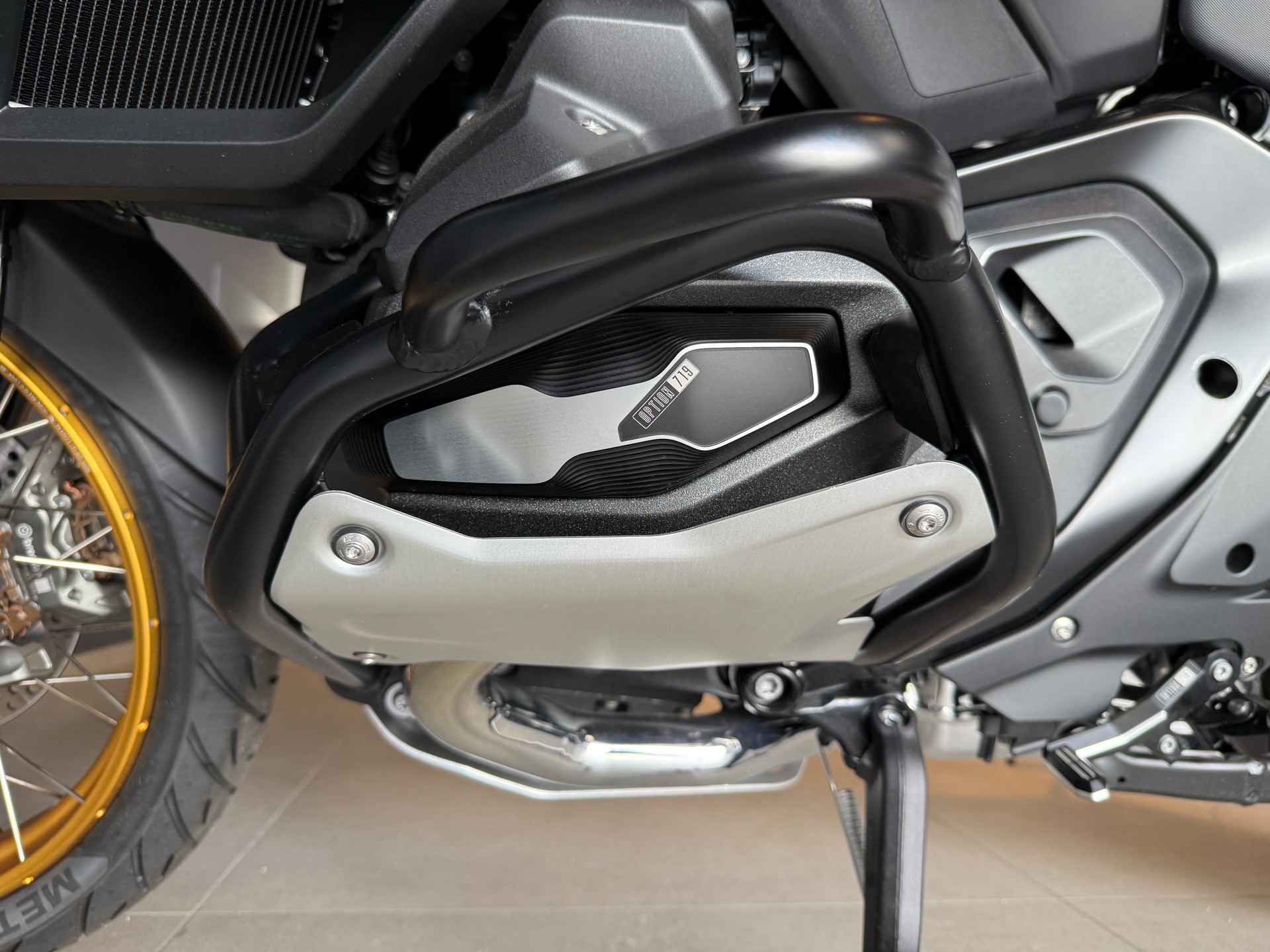 BMW R 1300 GS Adventure-image-8