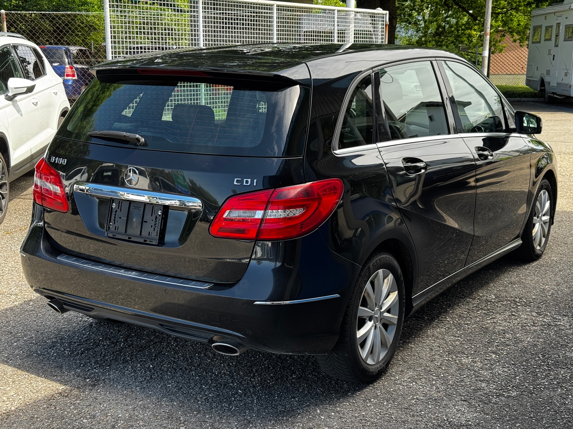 MERCEDES-BENZ B 180 CDI 7G-DCT-image-4