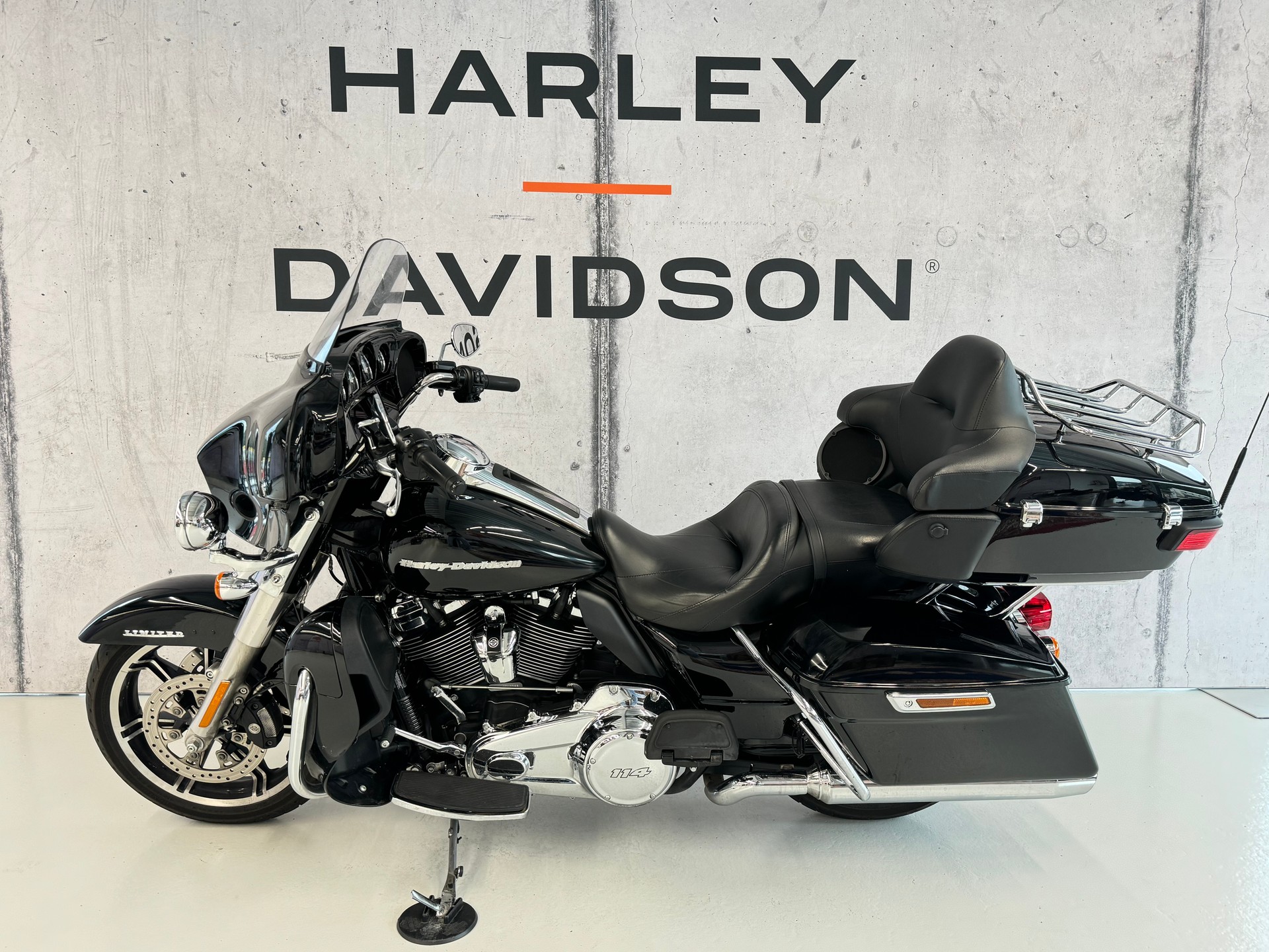 HARLEY-DAVIDSON FLHTK Electra Glide Ultra Limited 114-image-3