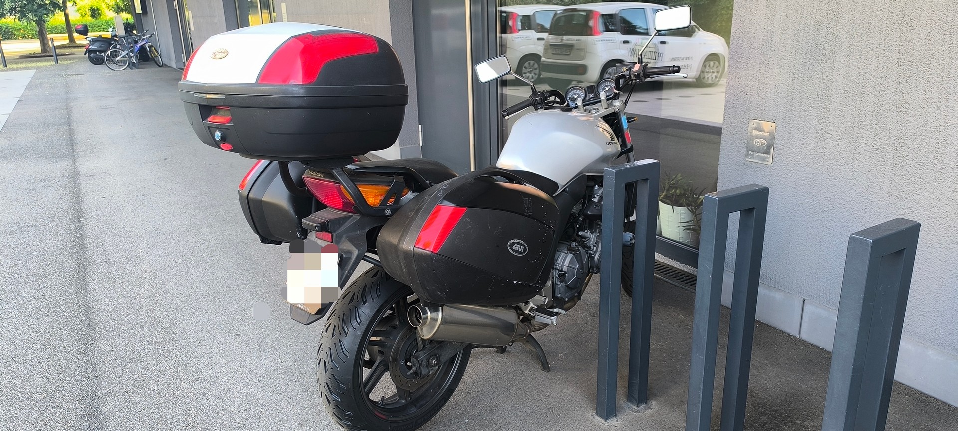 HONDA CBF 600 N Standard-image-1