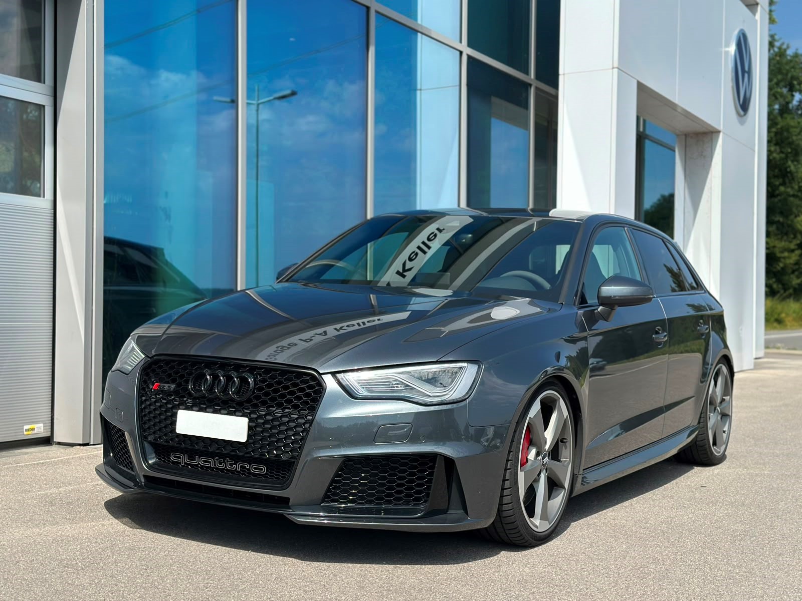 AUDI RS3 2.5 TFSI quattro S-tronic-showroom-element-1