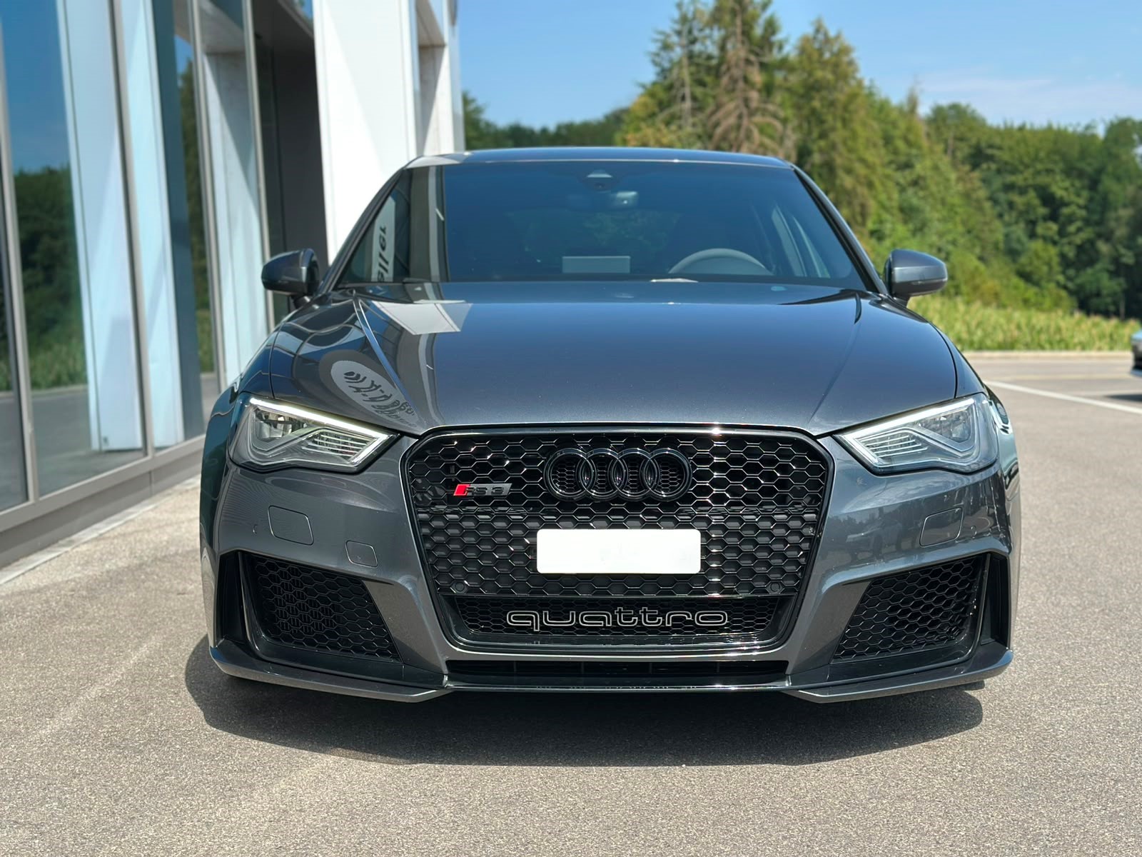 AUDI RS3 2.5 TFSI quattro S-tronic-showroom-element-2