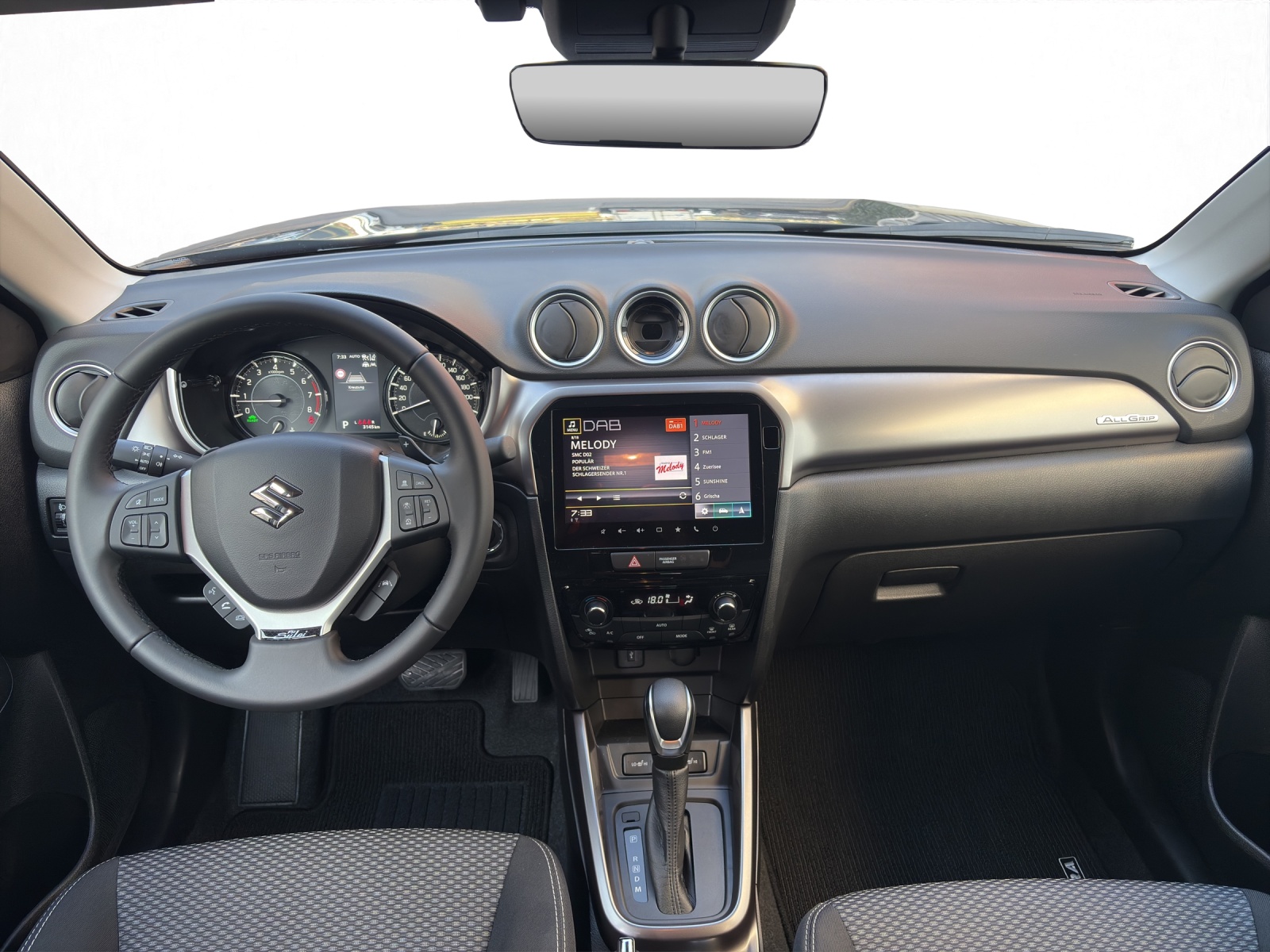 SUZUKI Vitara 1.5 Piz Sulai Hybrid 4x4-image-12