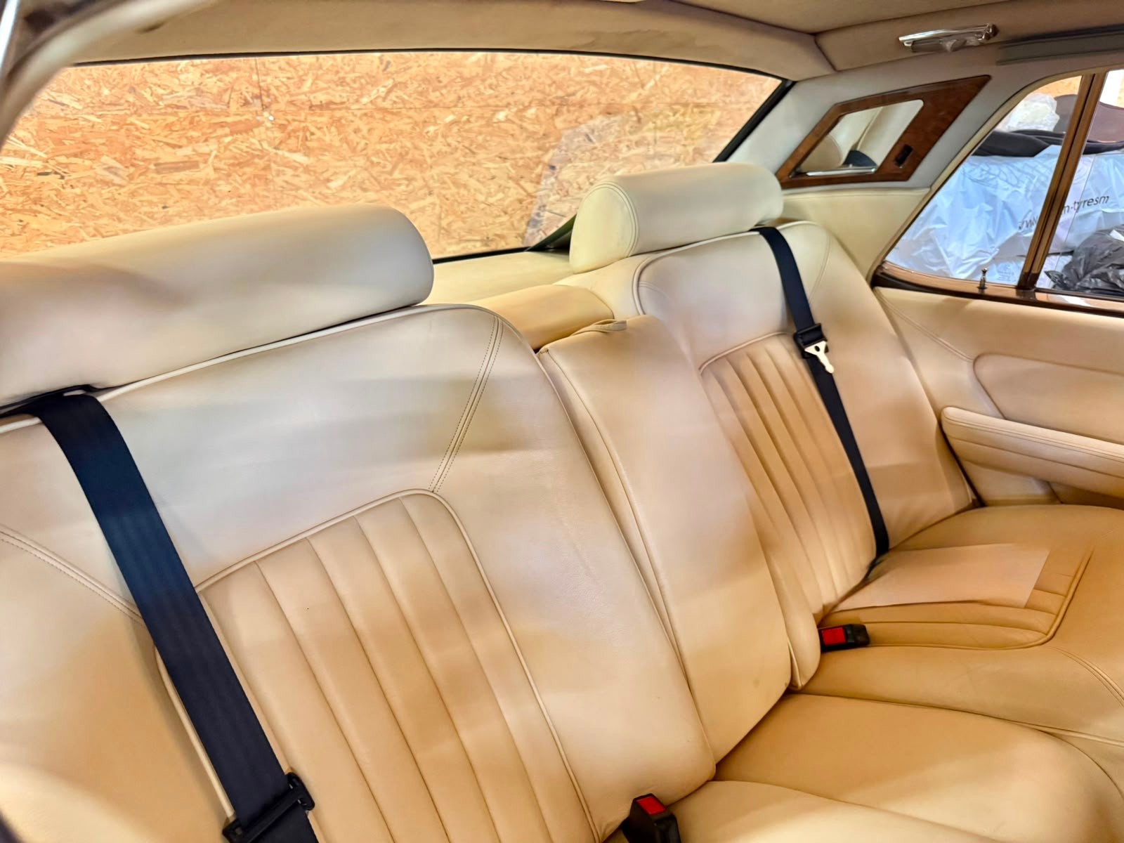 ROLLS-ROYCE Silver Spur-image-2