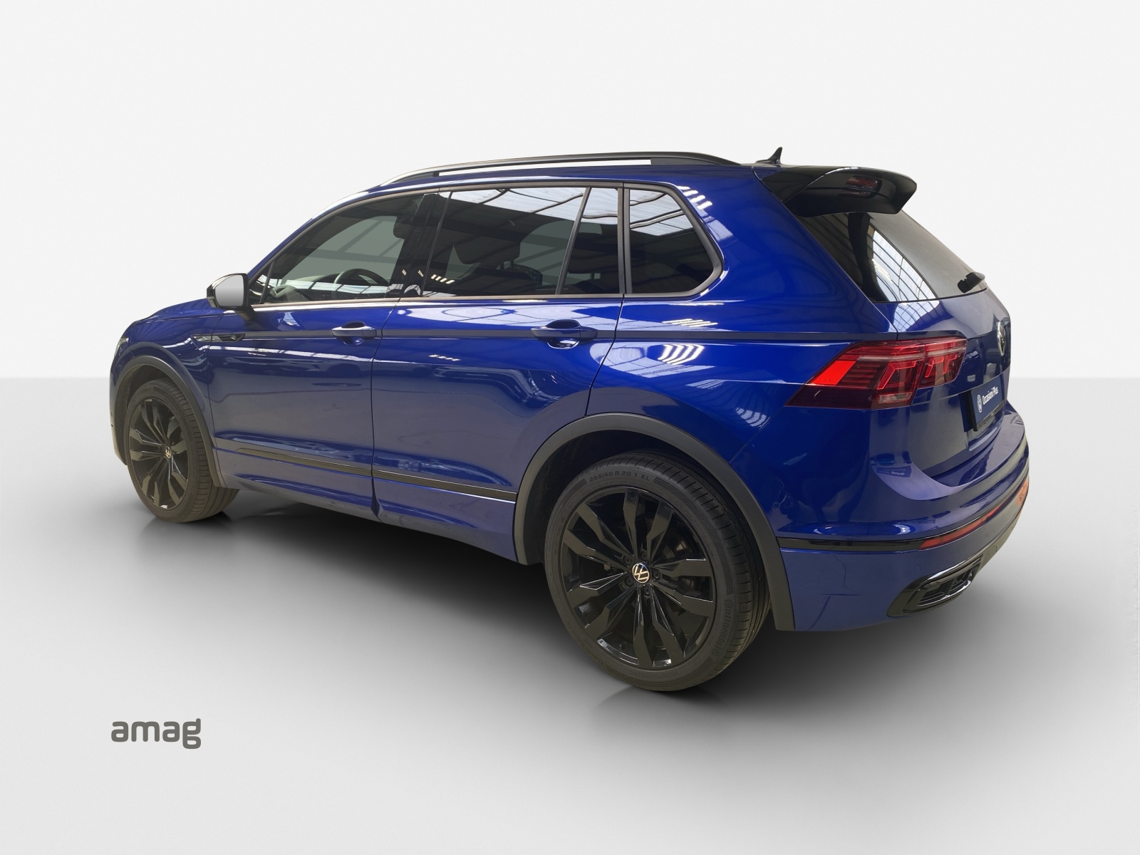 VW Tiguan 2.0 TDI SCR R-Line 4Motion DSG-showroom-element-2