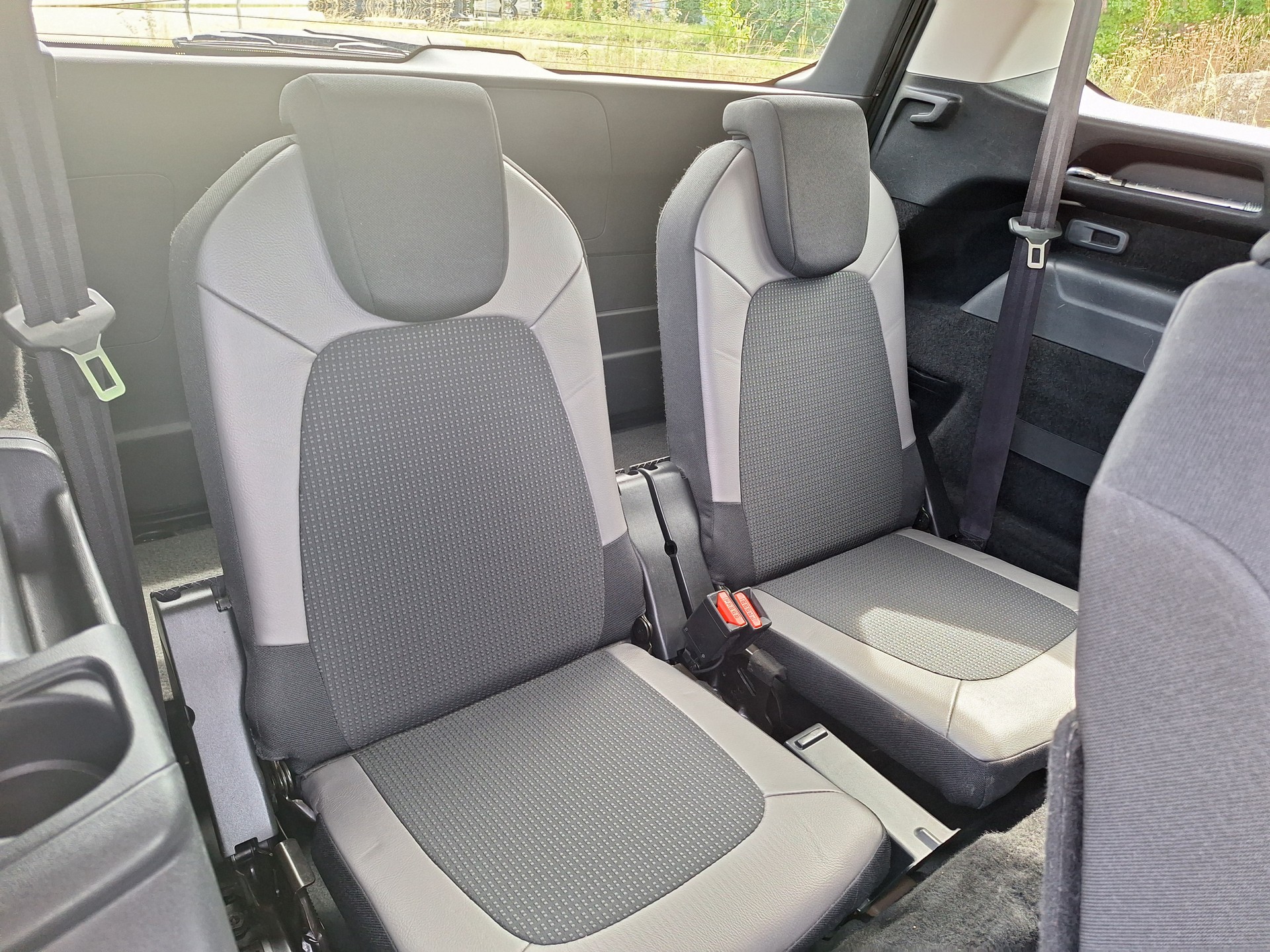 CITROEN Grand C4 Picasso 2.0 BlueHDi Exclusive Automatic-image-9