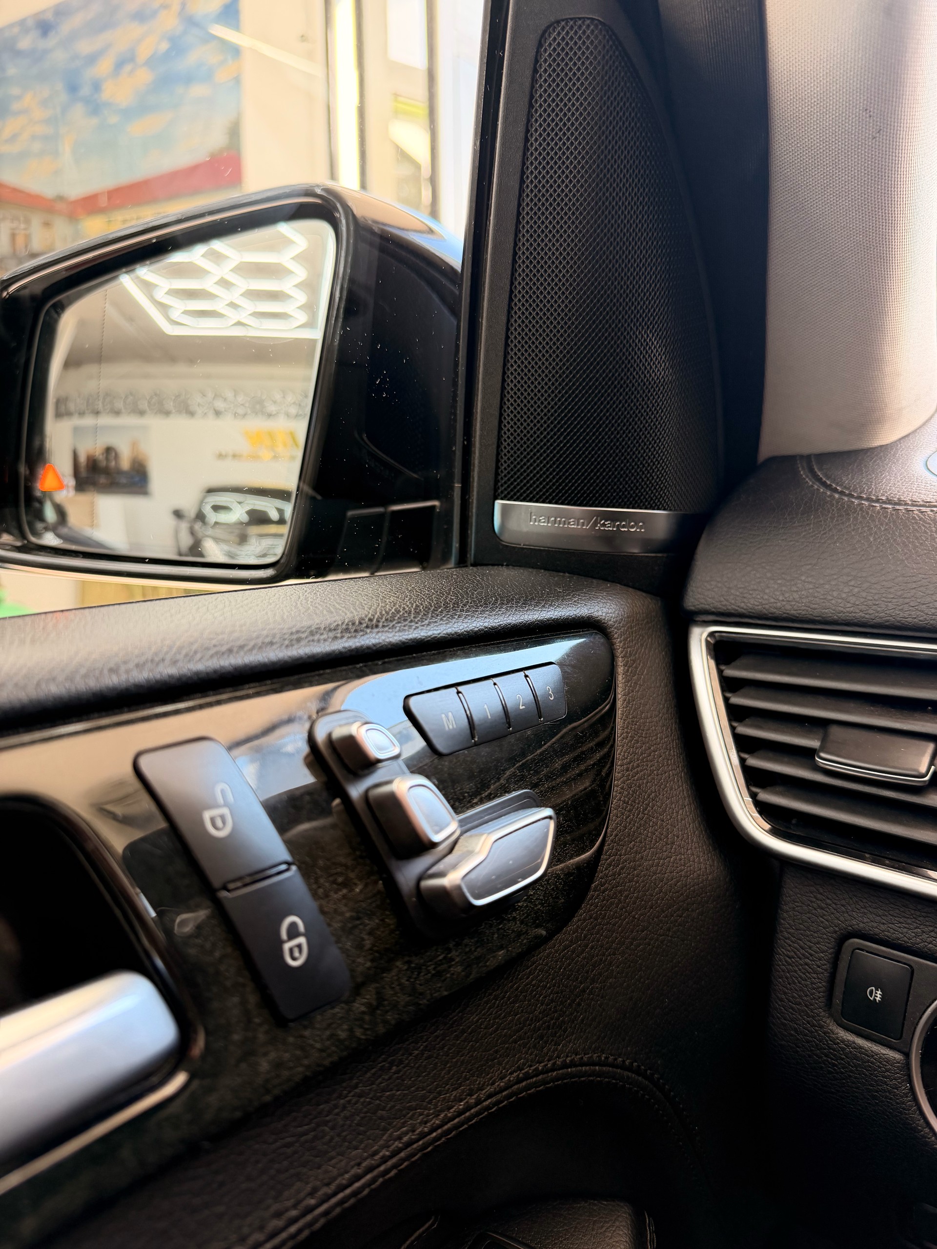 MERCEDES-BENZ GLE 350 d 4Matic 9G-Tronic-image-12