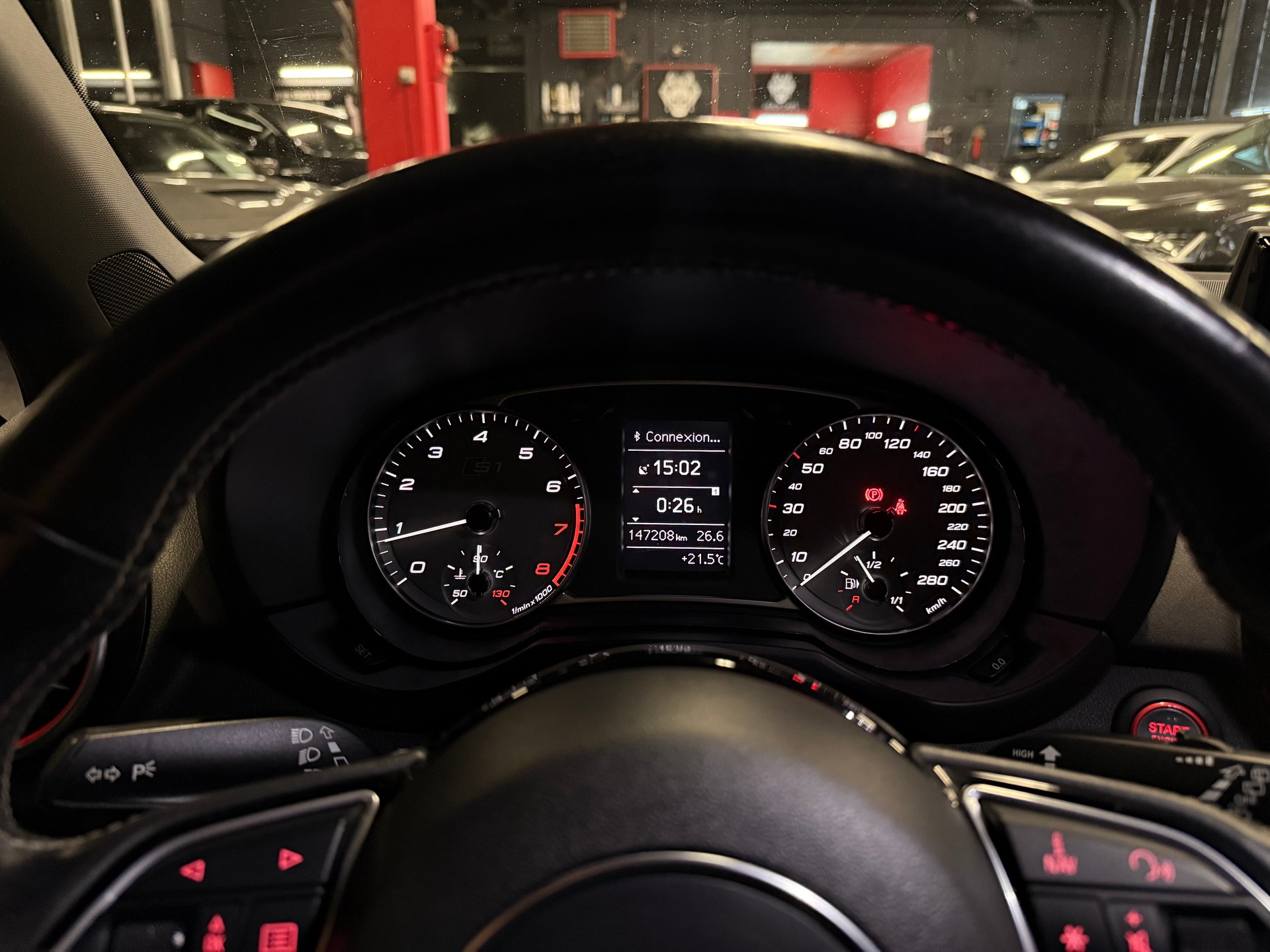 AUDI S1 Sportback 2.0 TFSI Sport quattro-image-12