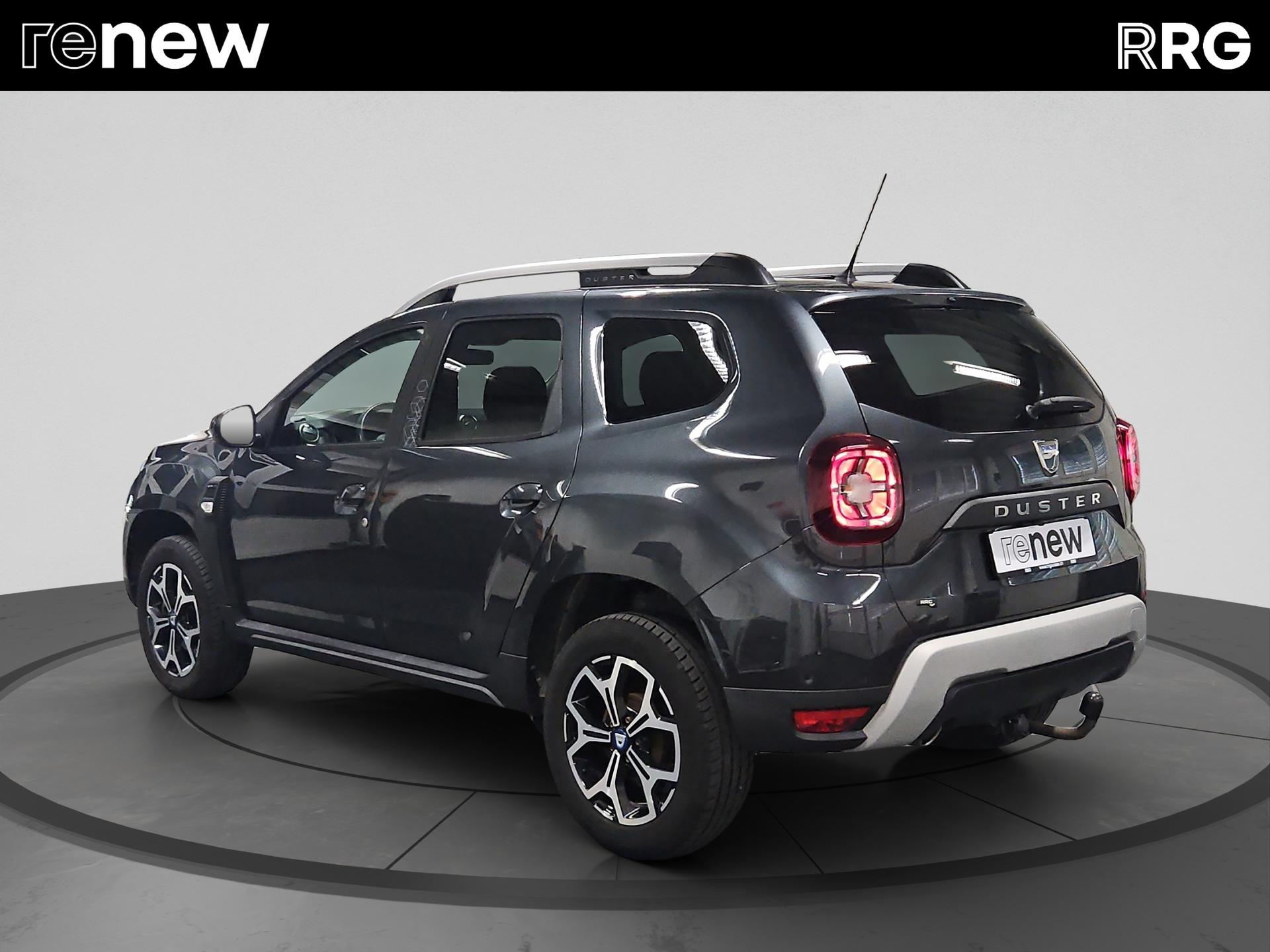 DACIA Duster TCe 150 Celebration 4x4-image-4