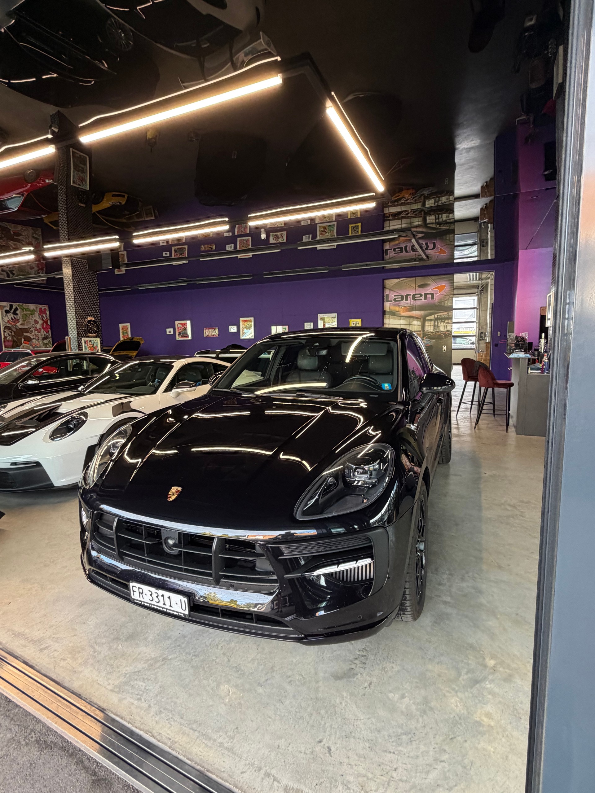 PORSCHE Macan GTS PDK-showroom-element-2