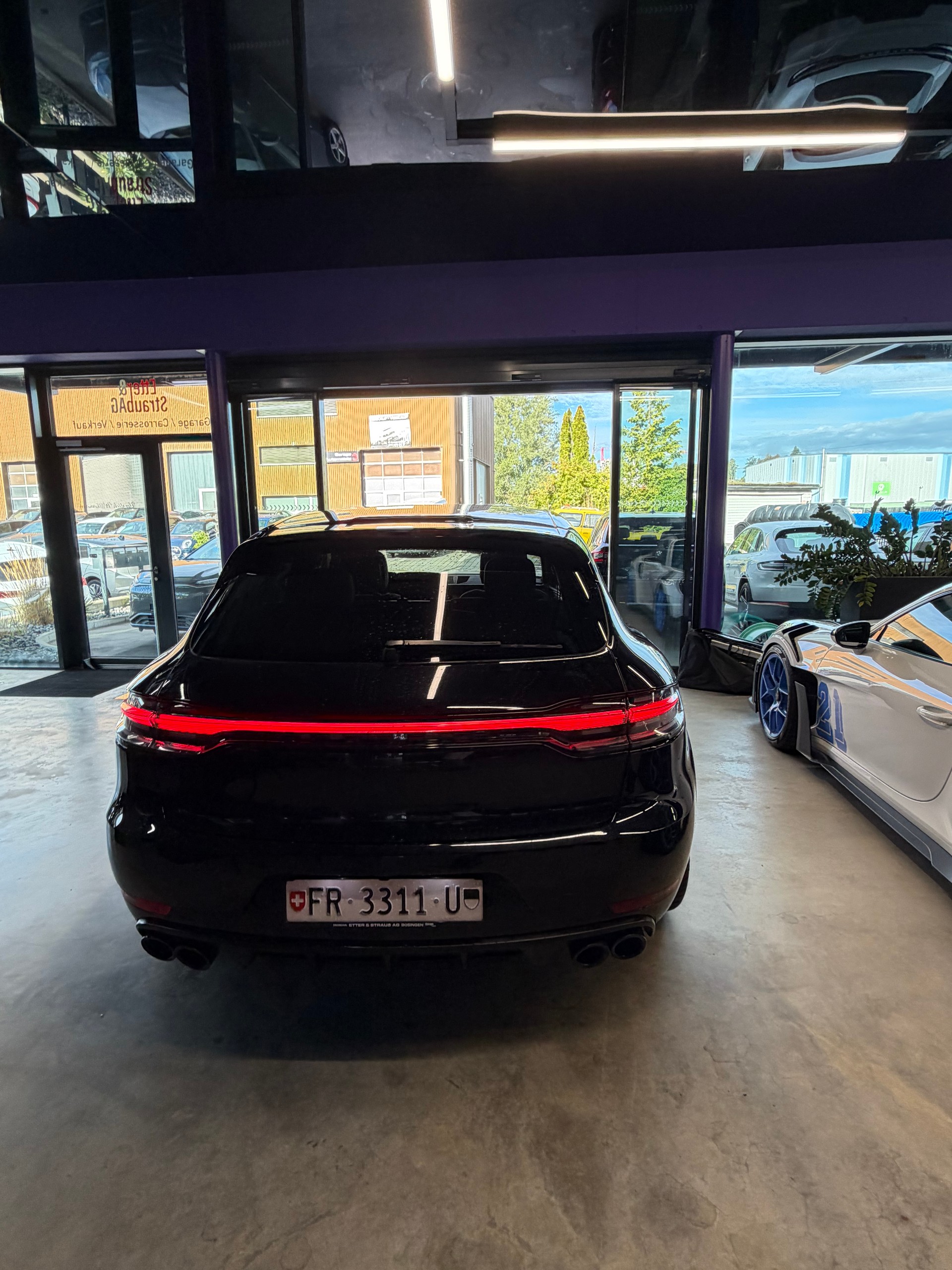 PORSCHE Macan GTS PDK-image-5