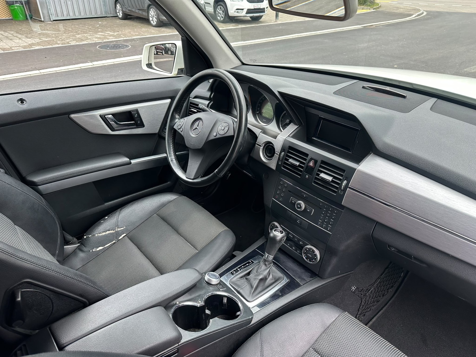 MERCEDES-BENZ GLK 220 CDI BlueEfficiency 4Matic 7G-Tronic-image-13