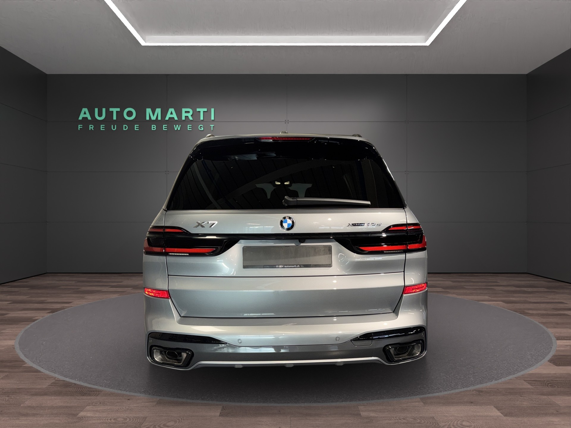 BMW X7 40d xDrive SAG-showroom-element-3