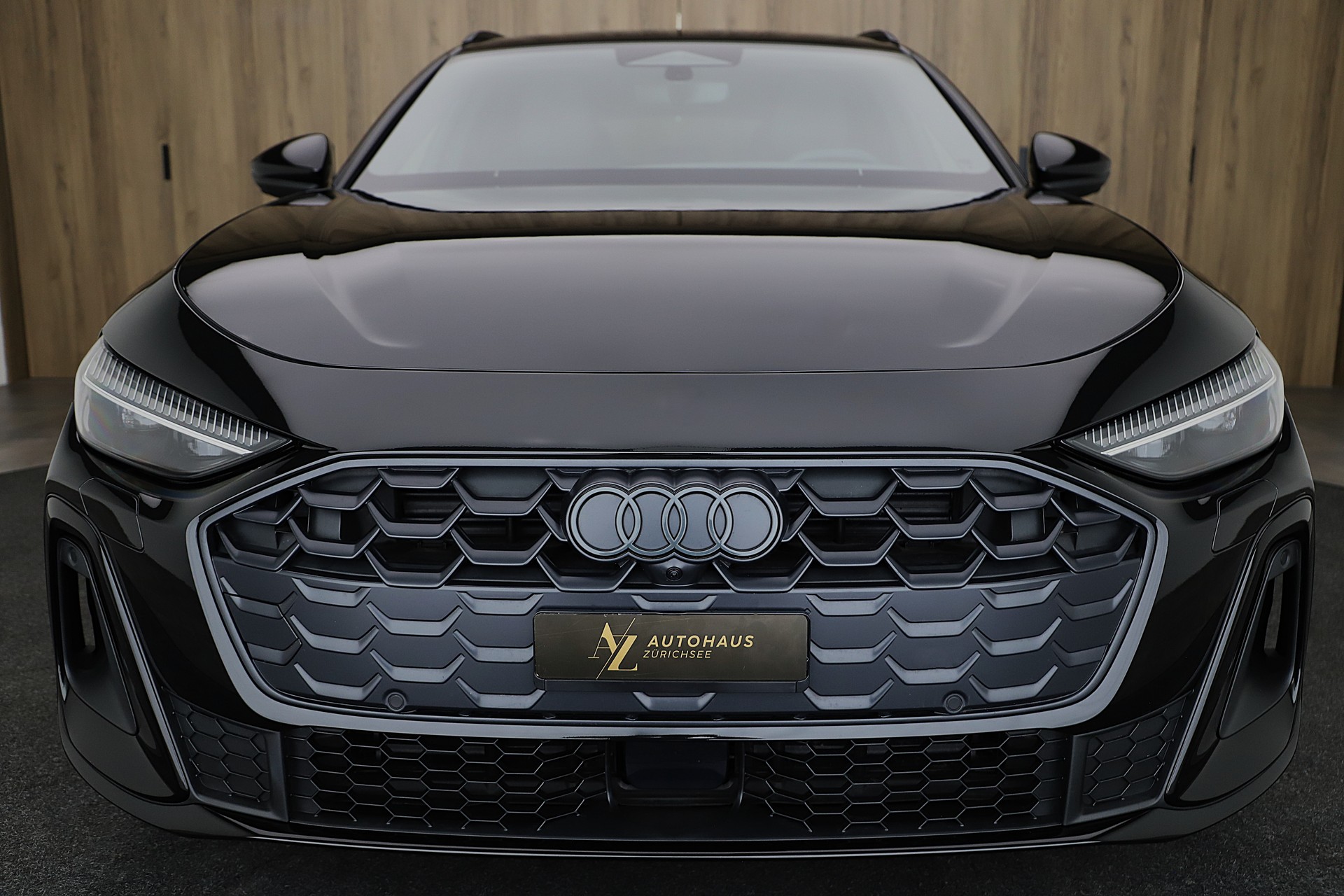 AUDI A5 Avant TFSI quattro S tronic S Line Interieur und Exterieur Paket-image-1