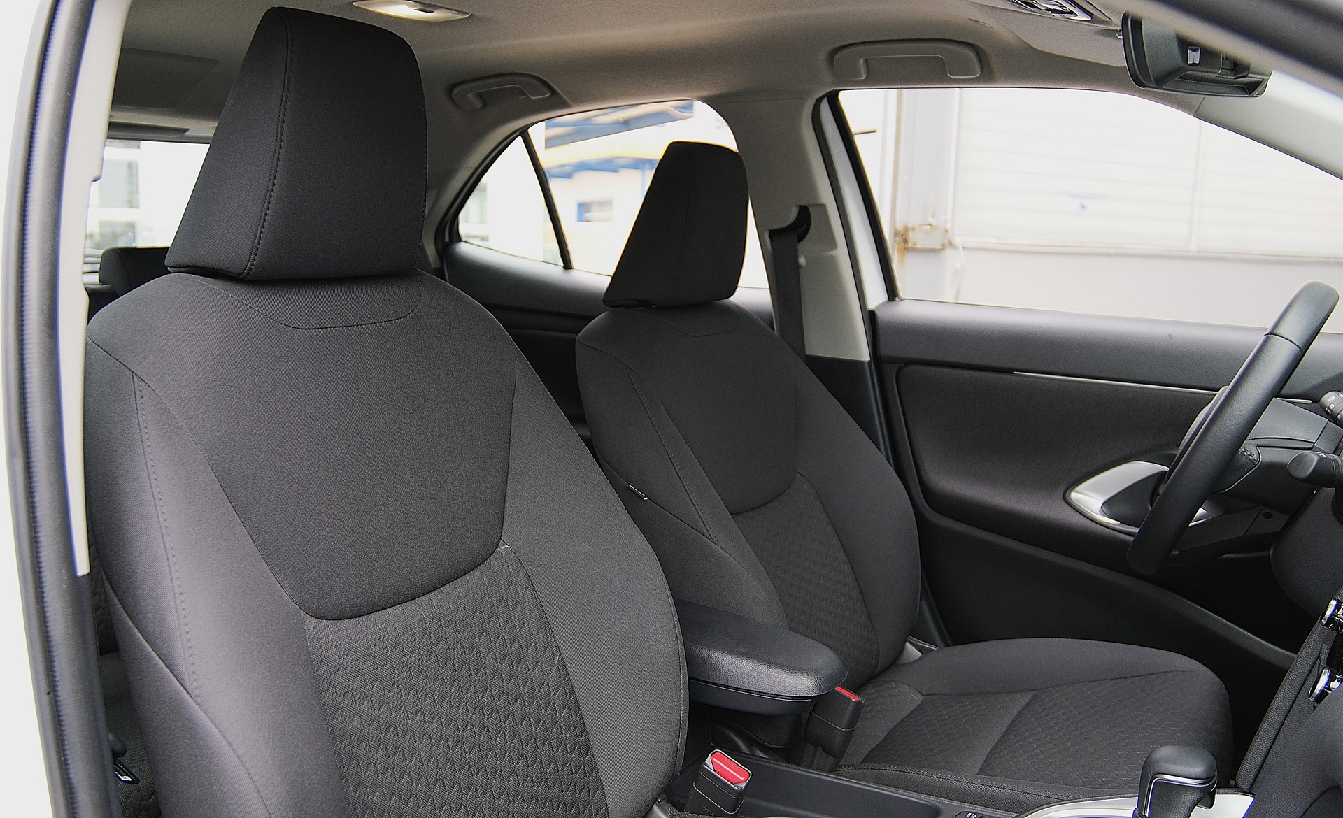 TOYOTA Yaris Cross 1.5 Trend e-CVT-image-15