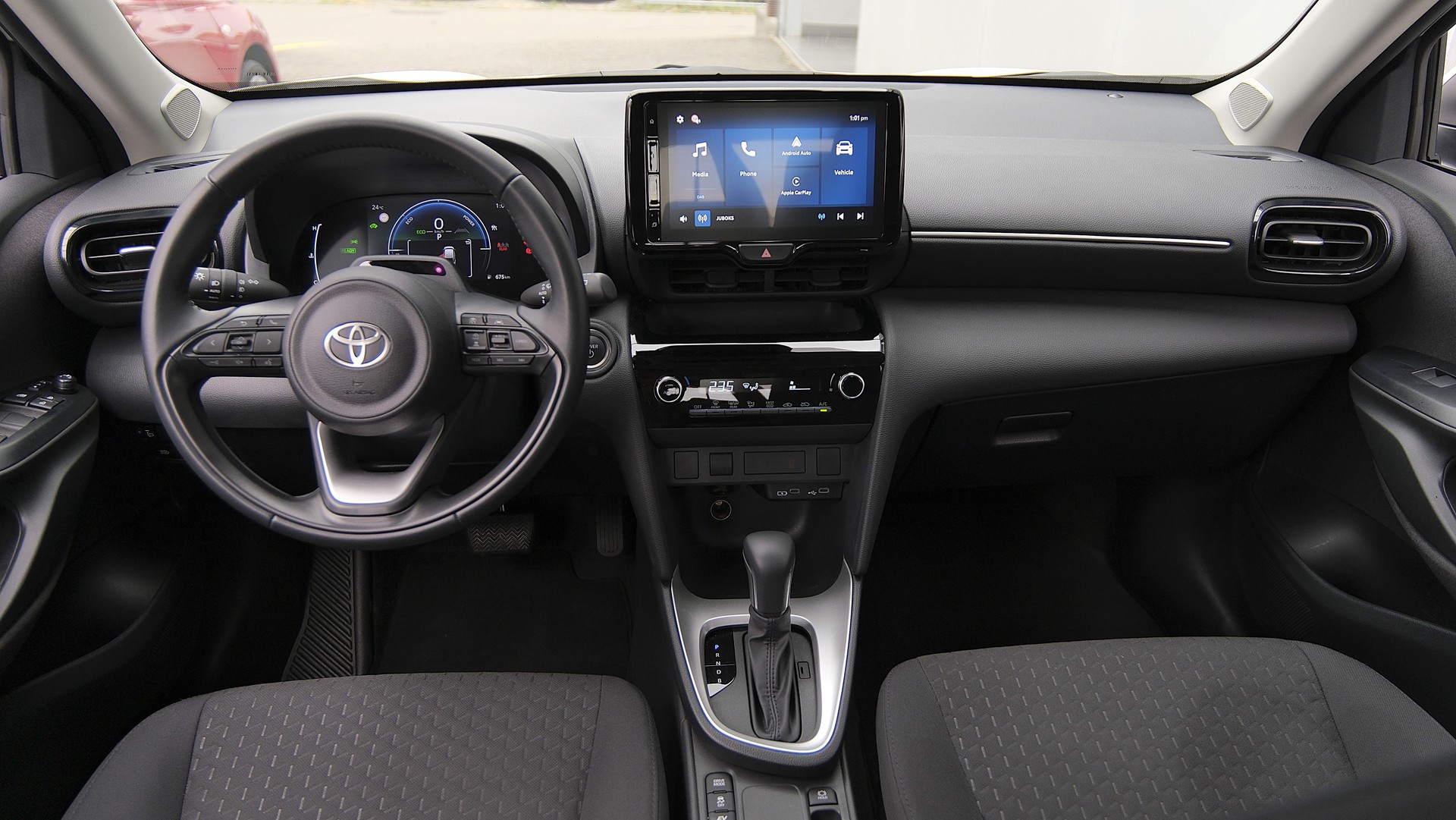 TOYOTA Yaris Cross 1.5 Trend e-CVT-image-17