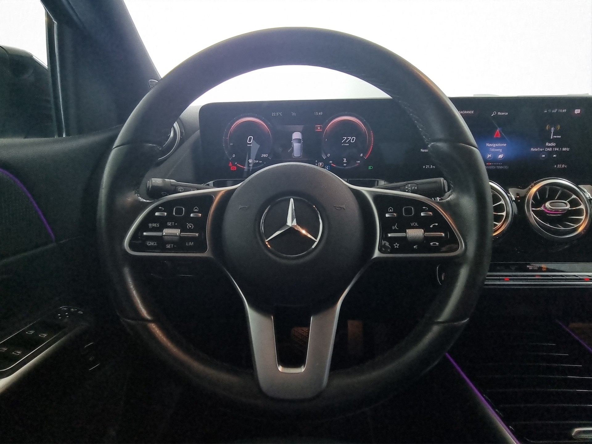MERCEDES-BENZ B 200d Style 4Matic Aut.-image-8