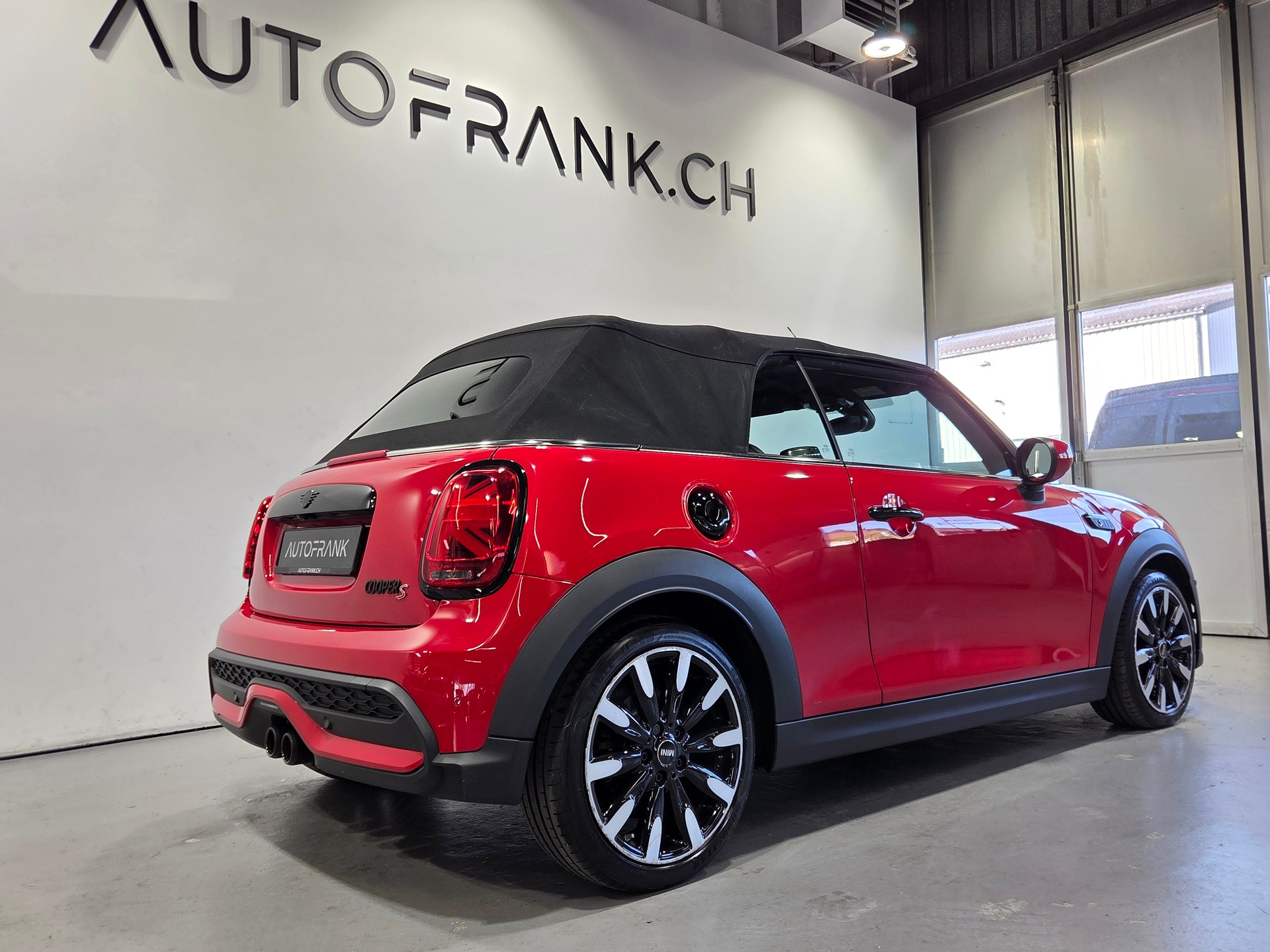 MINI Cabrio F57 2.0i Cooper S SDKG-image-6