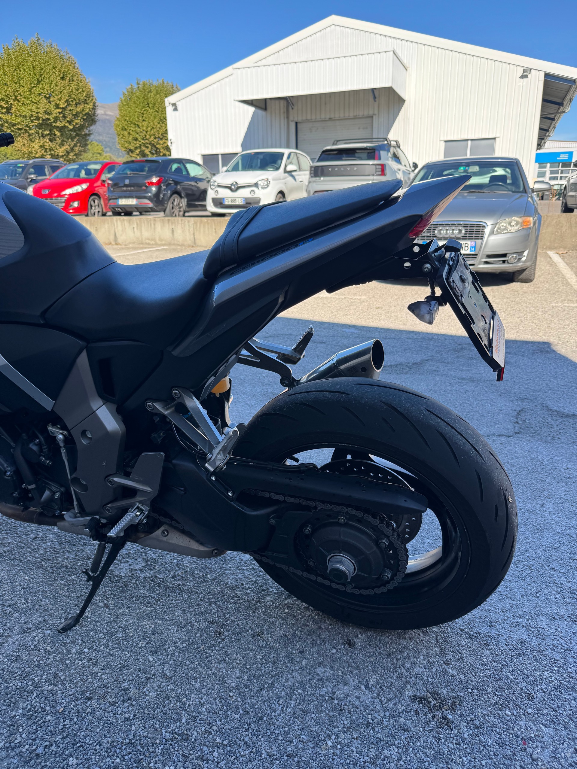 HONDA CB 1000 R ABS-image-9