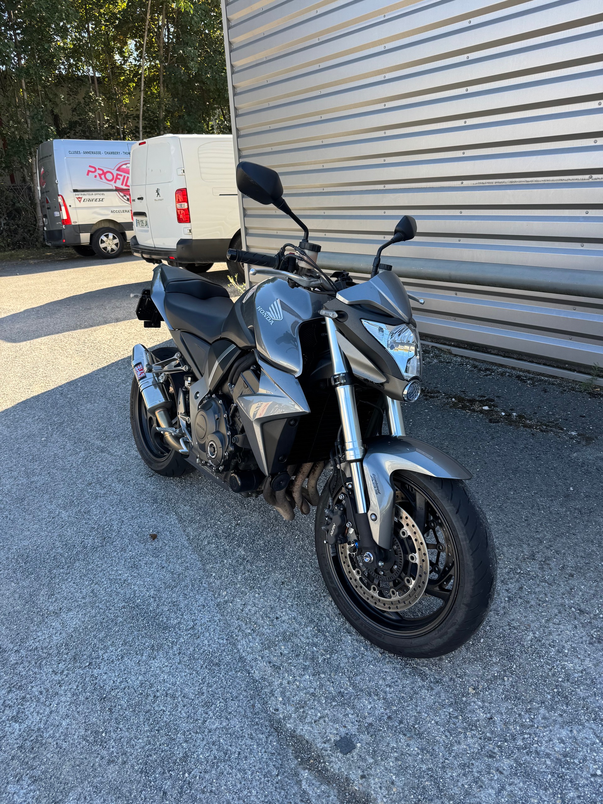 HONDA CB 1000 R ABS-image-0