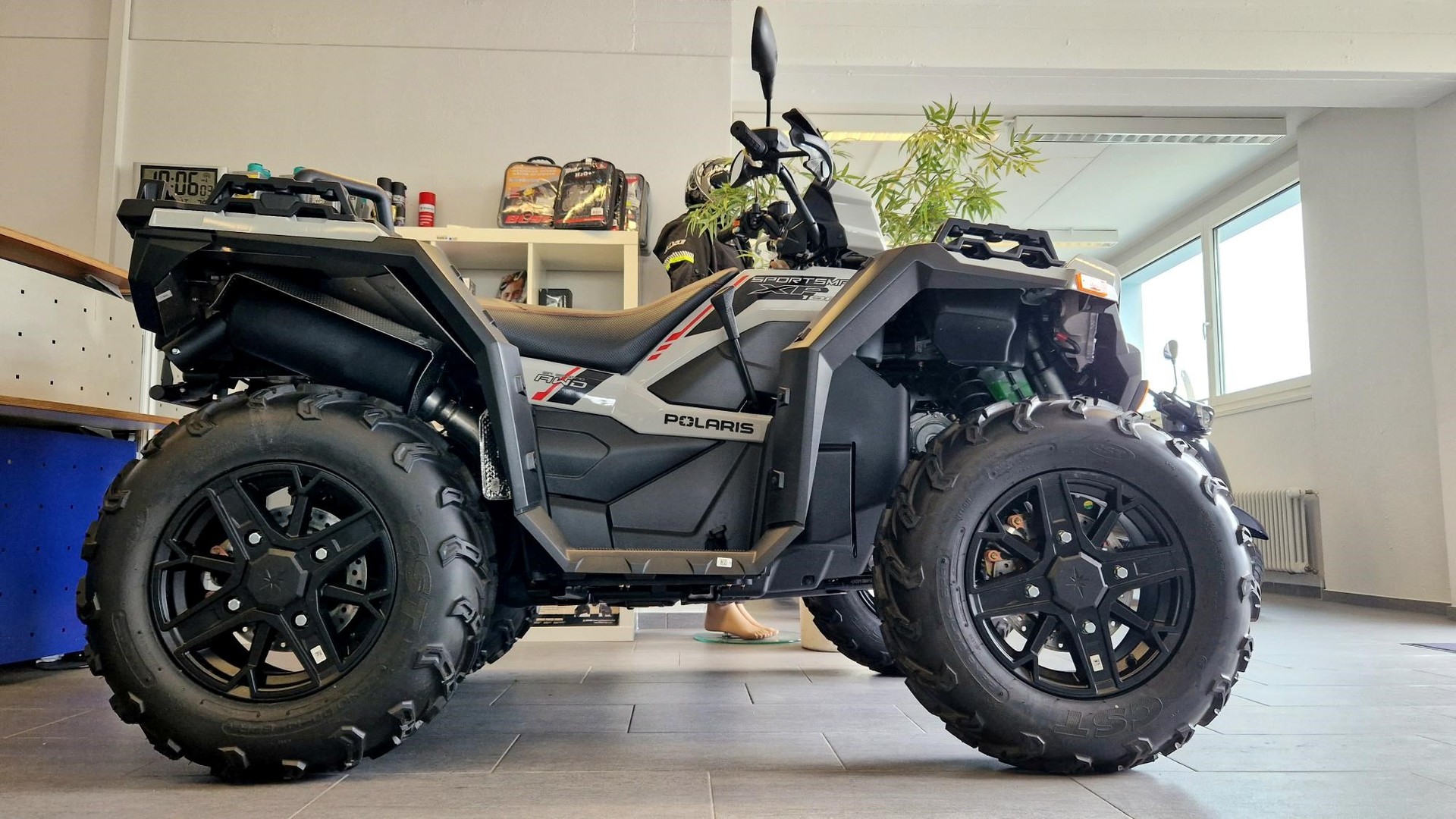 POLARIS Sportsman 1000 EFI 4x4