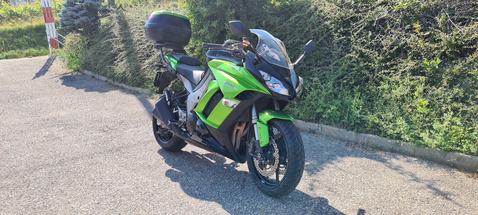 KAWASAKI Z 1000 SX ABS-image-2