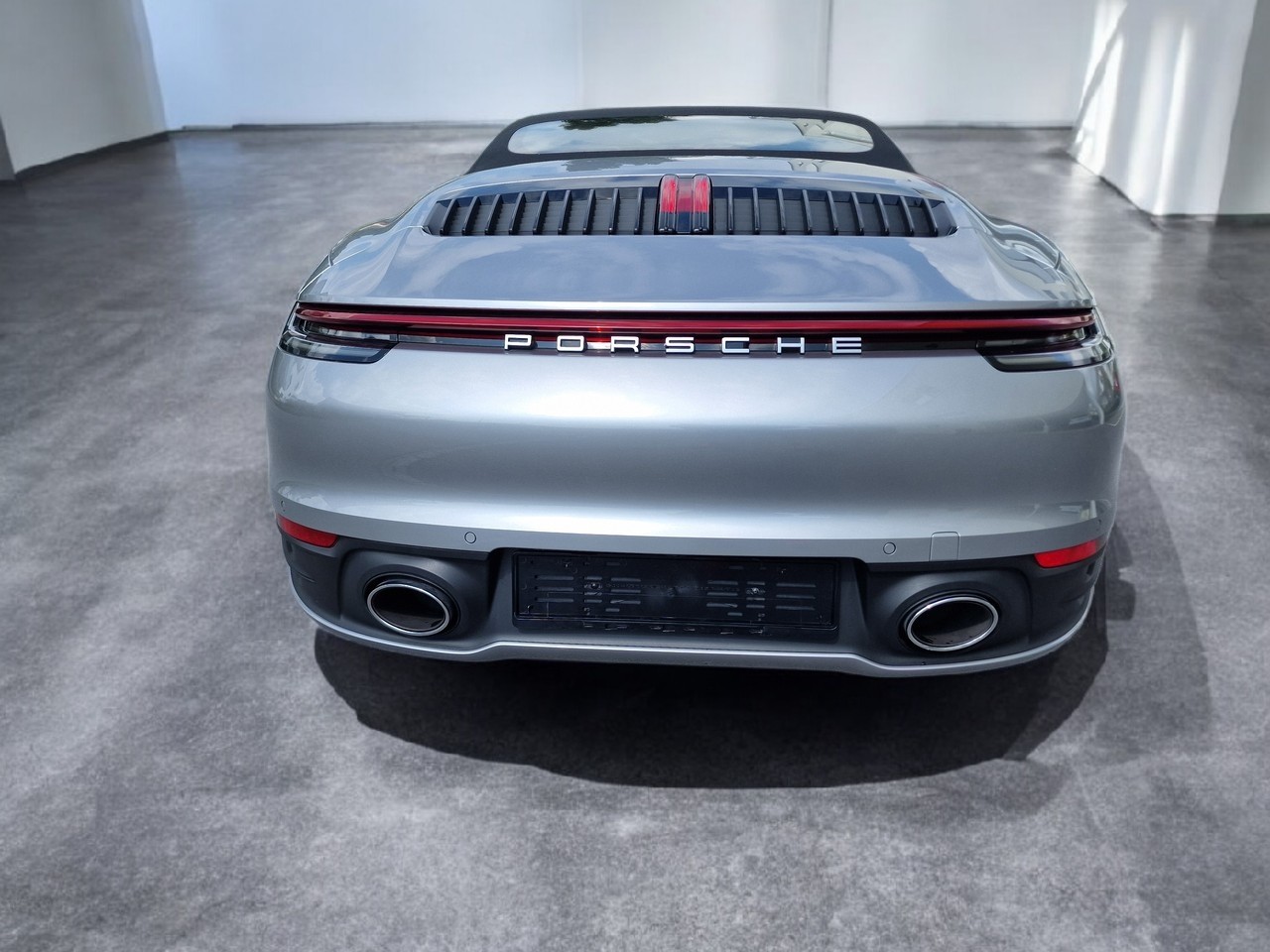 PORSCHE 911 Carrera S Cabriolet PDK Retro Felgen-image-7