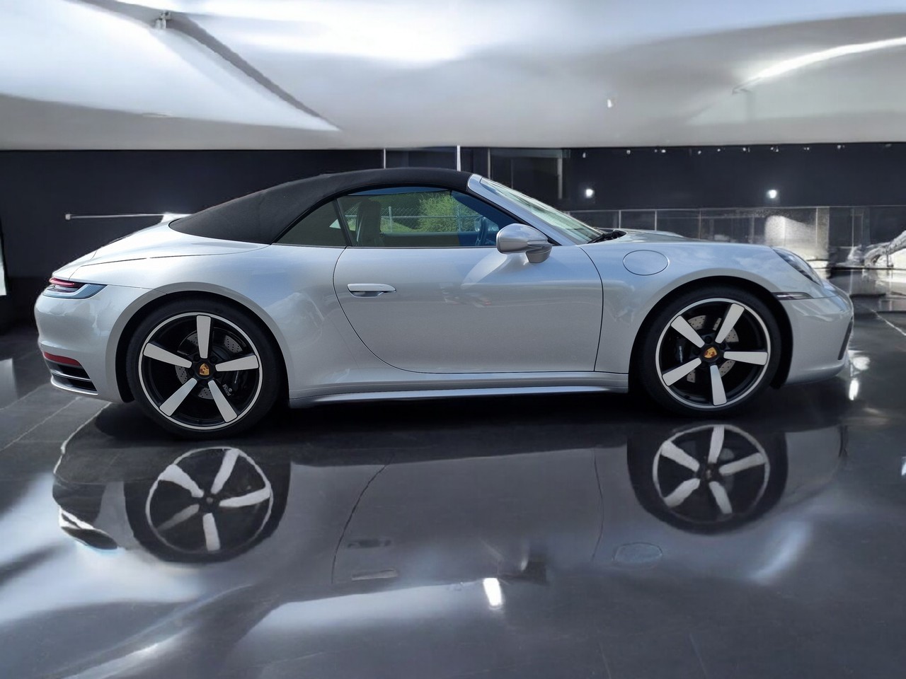 PORSCHE 911 Carrera S Cabriolet PDK Retro Felgen-image-5