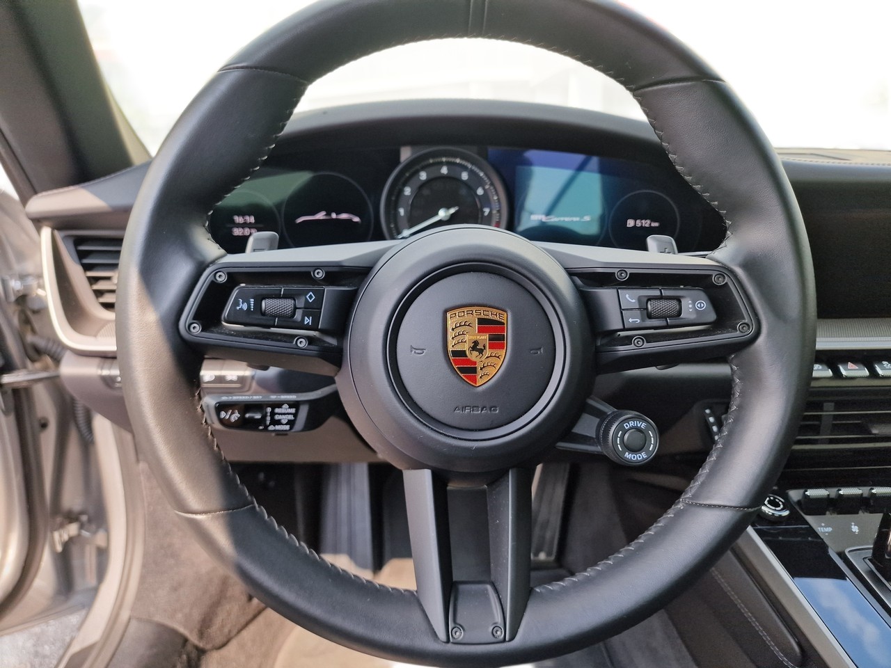 PORSCHE 911 Carrera S Cabriolet PDK Retro Felgen-image-12