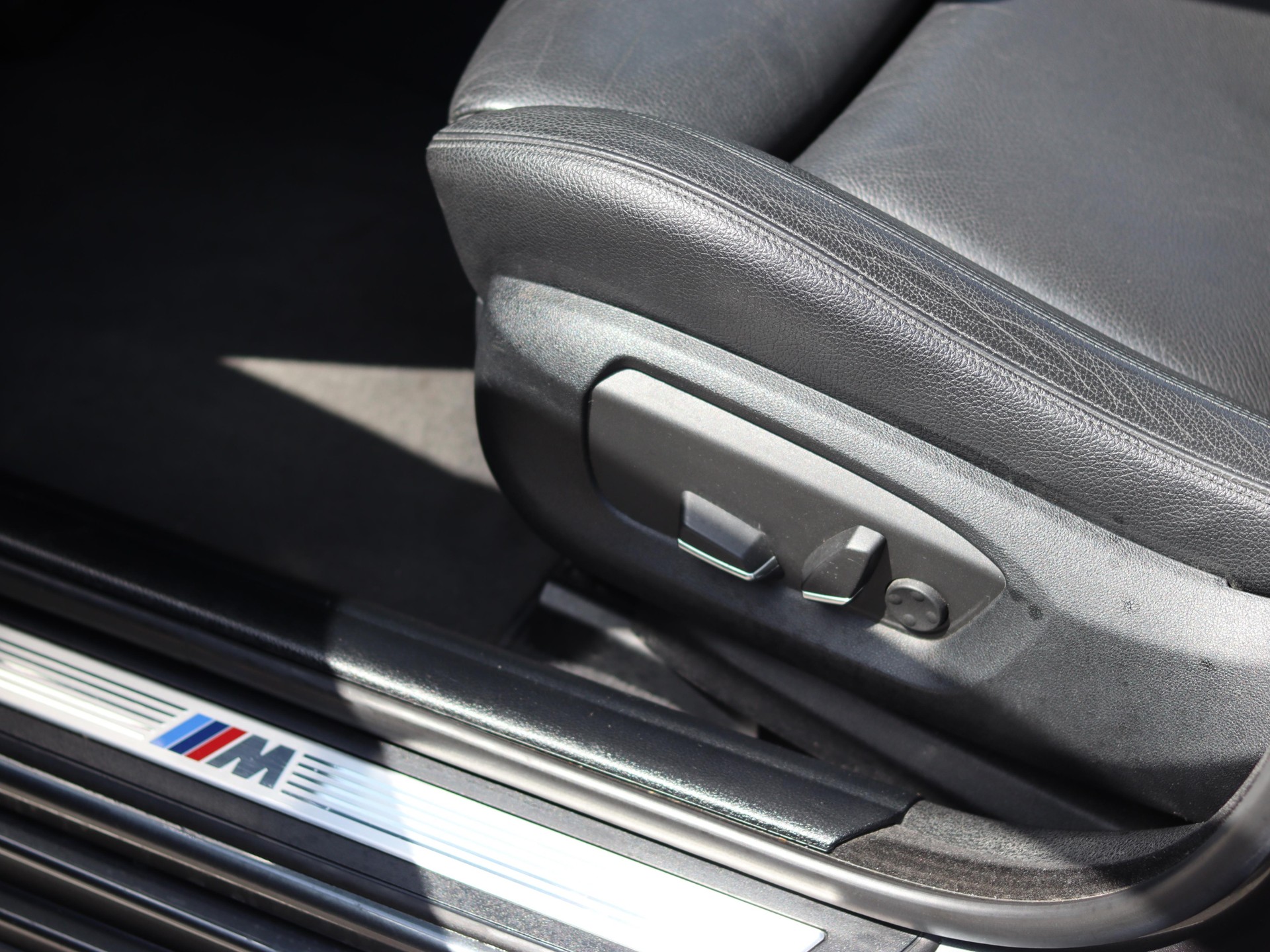 BMW 520d Touring xDrive M Sport Steptronic-image-11