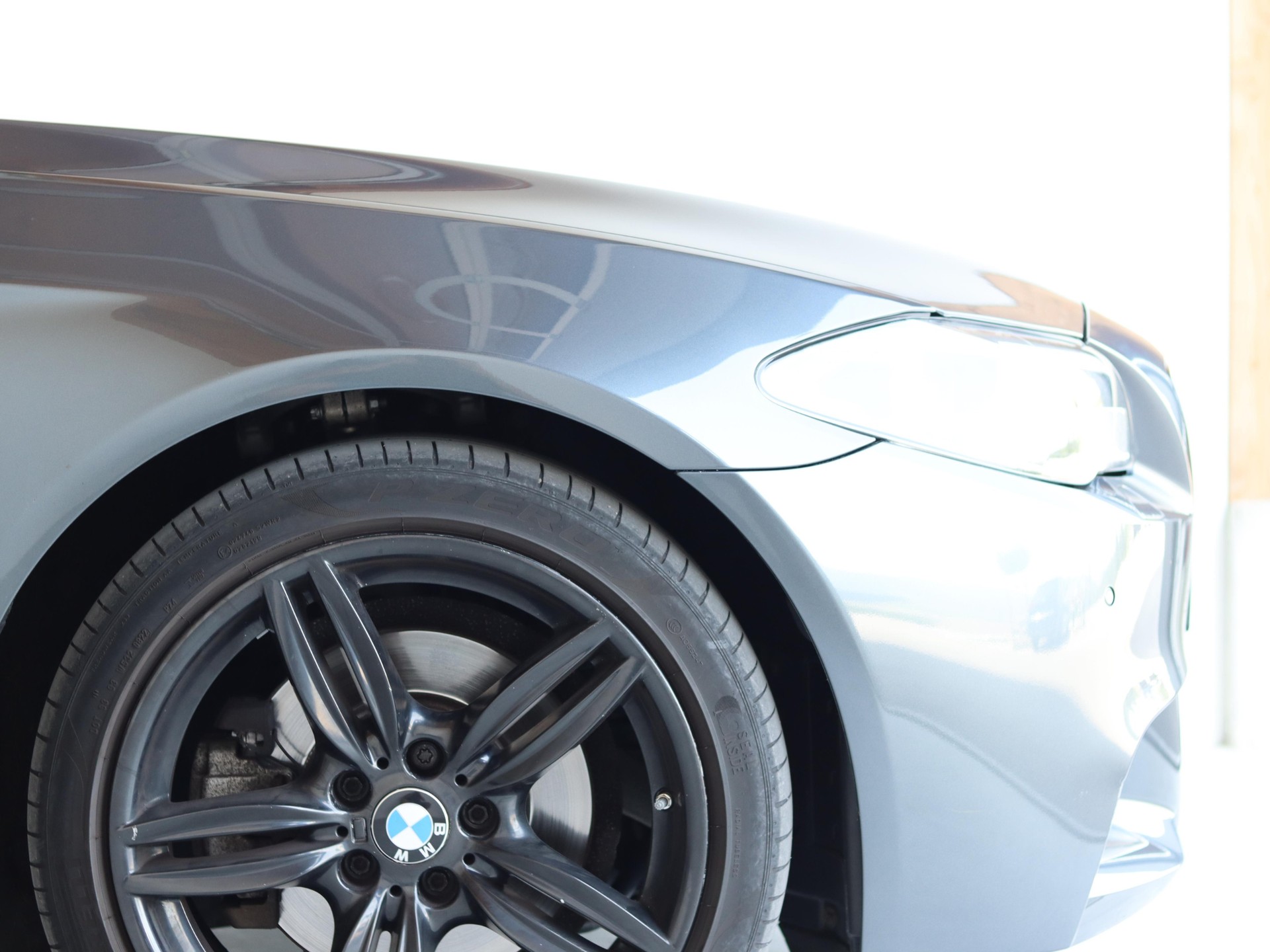 BMW 520d Touring xDrive M Sport Steptronic-image-3