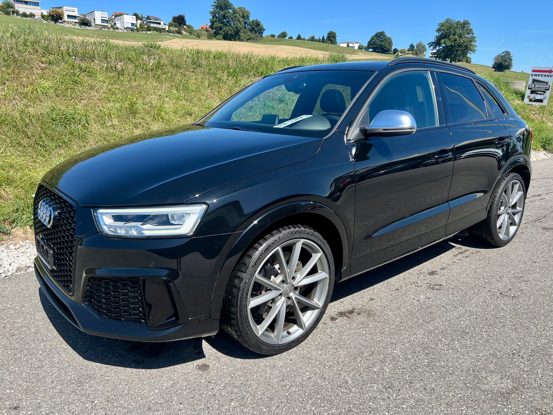 AUDI RS Q3 2.5 TFSI quattro S-tronic
