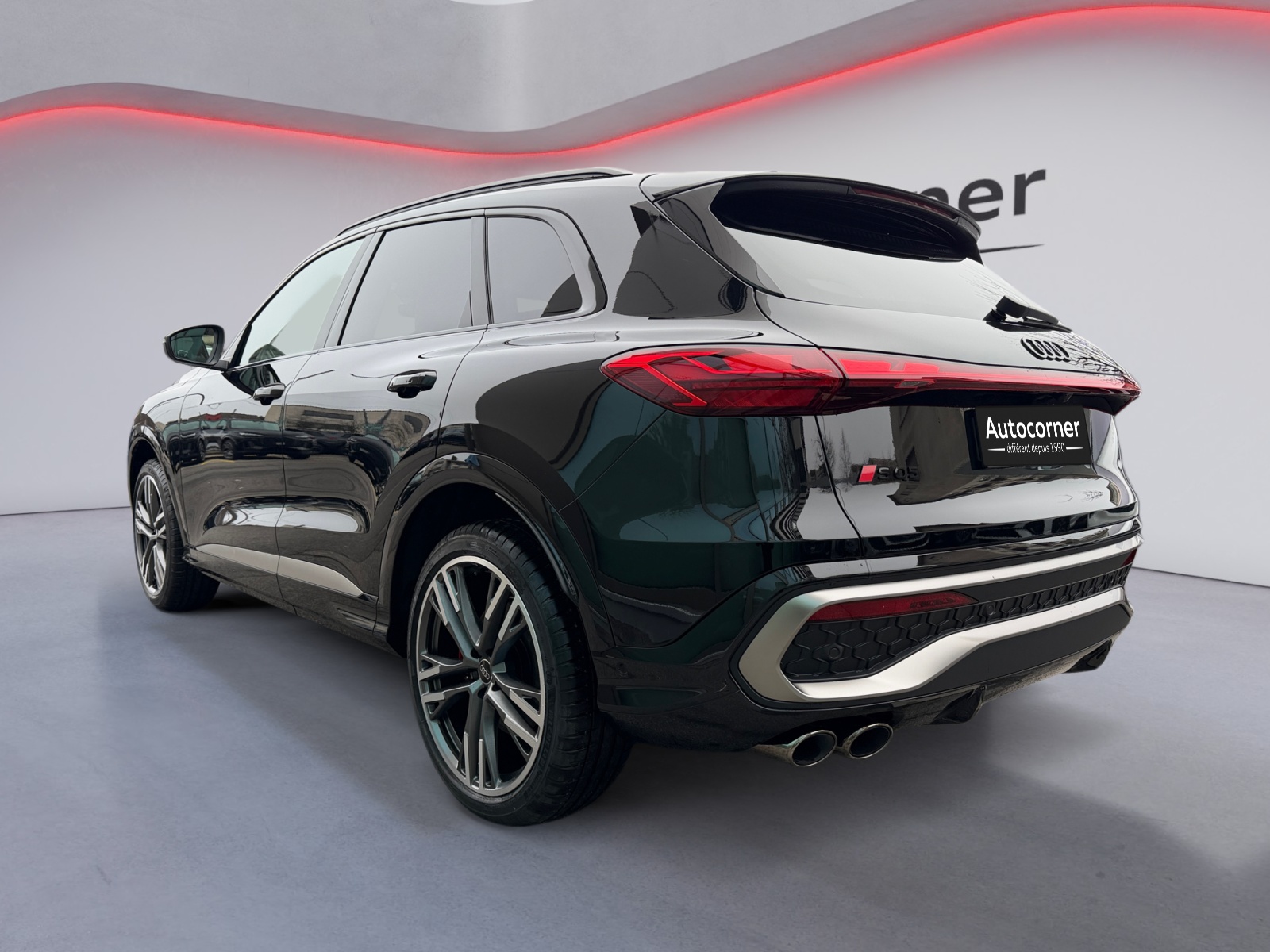 AUDI SQ5 TFSI quattro S-tronic-image-2