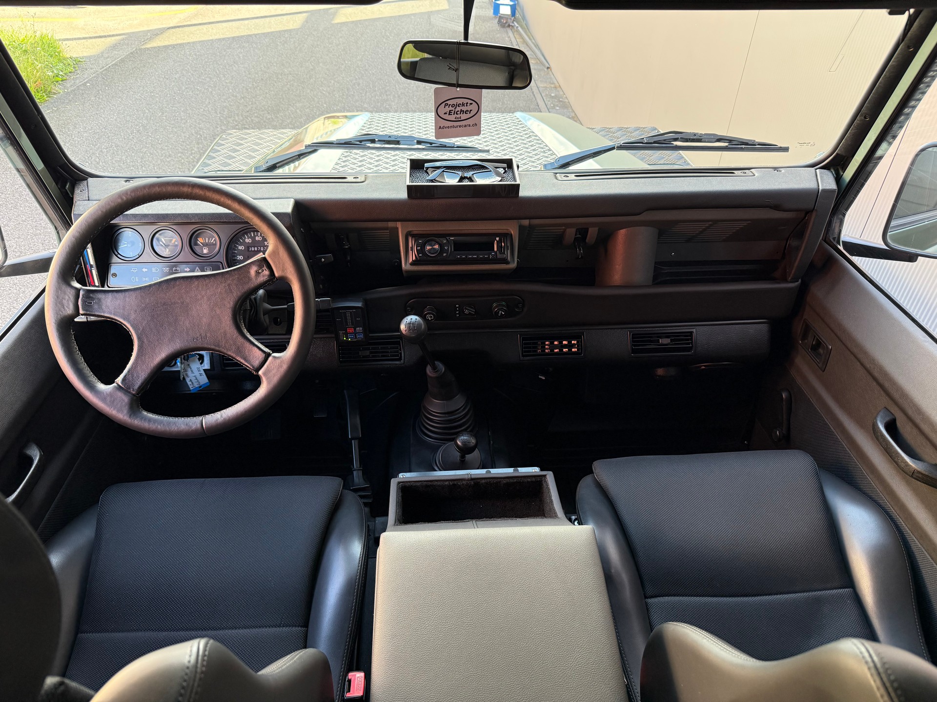 LAND ROVER Defender 110 300TDi Expeditionsmobil-image-11