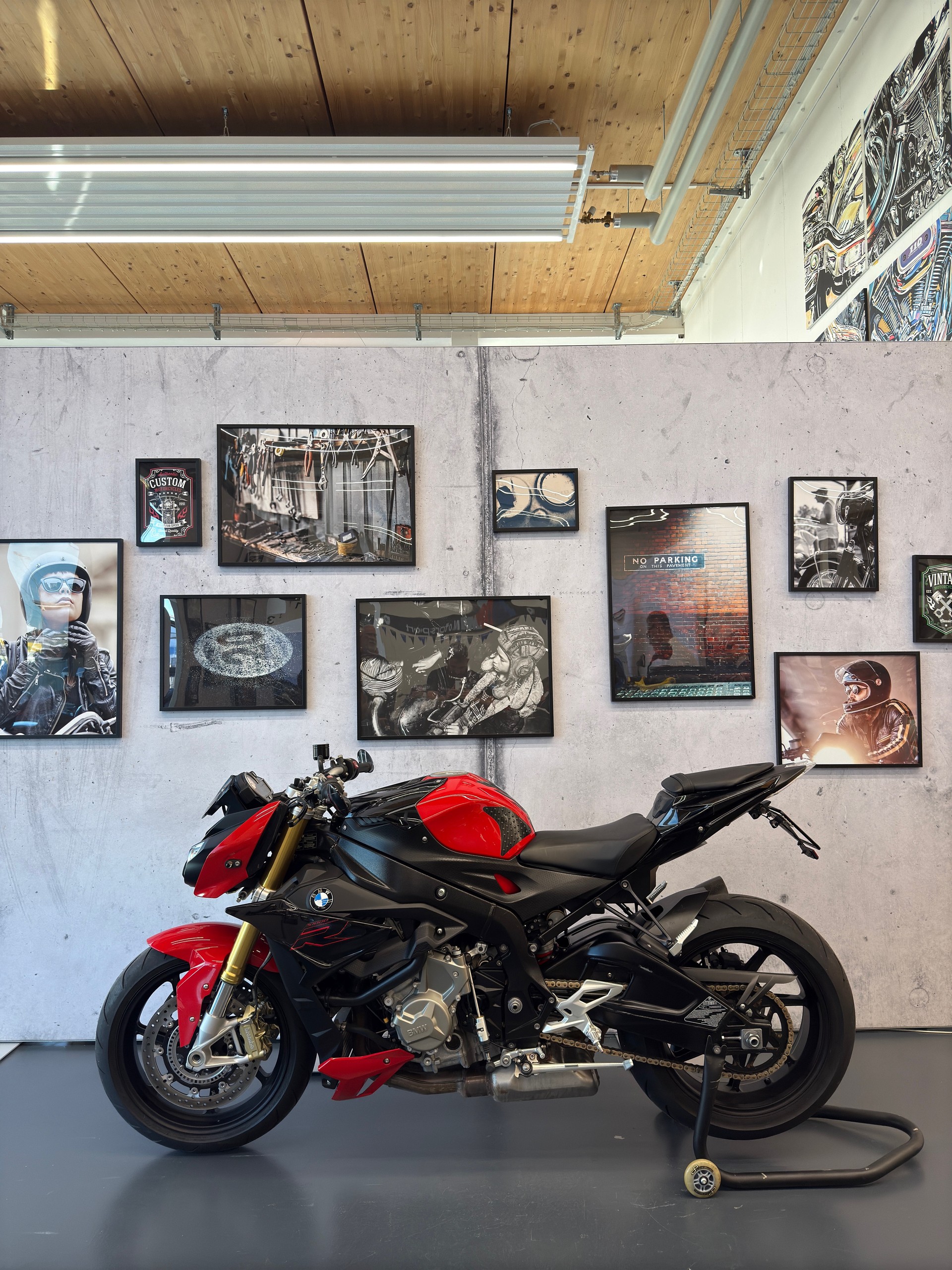 BMW S 1000 R ABS-image-4
