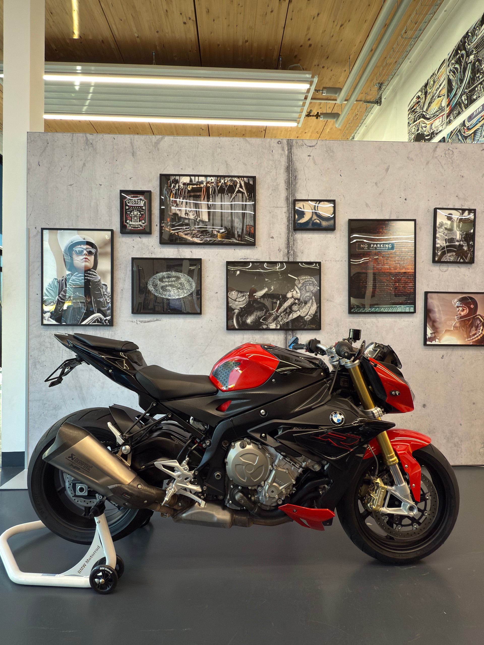 BMW S 1000 R ABS-image-0