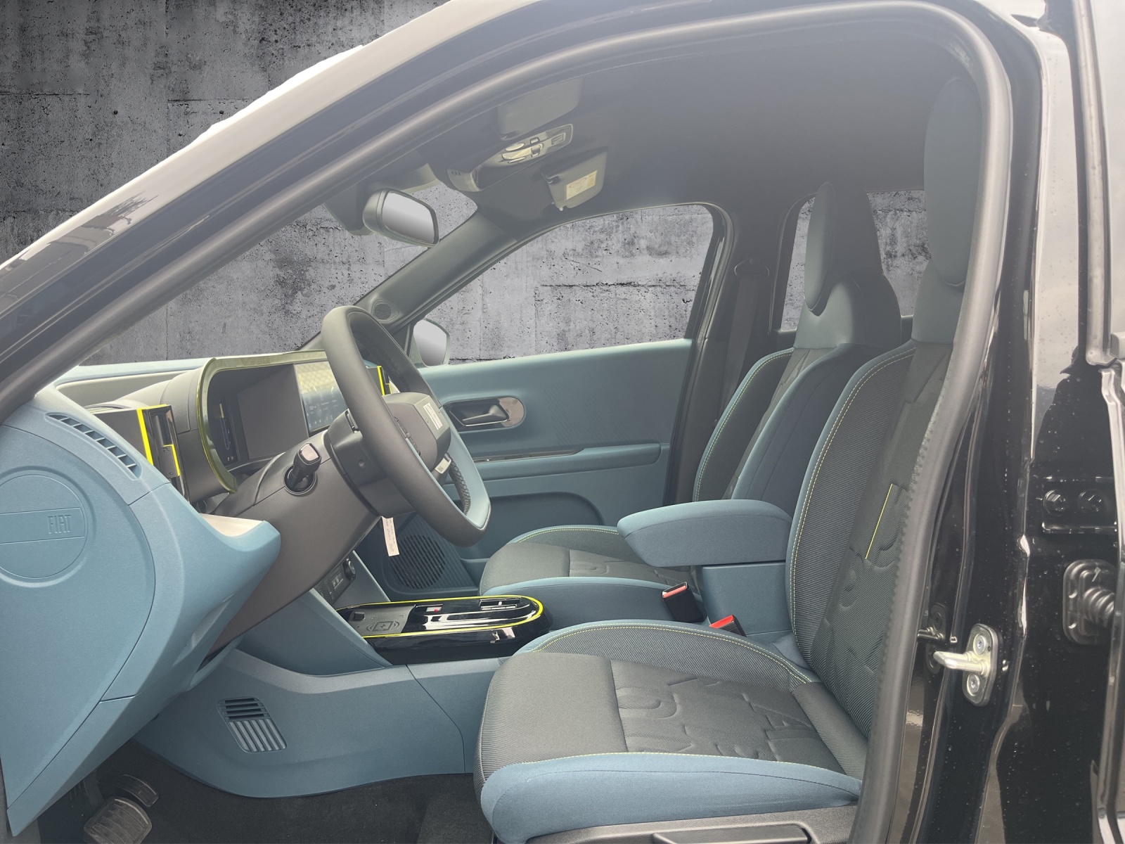 FIAT Grande Panda 1.2 Hybrid Icon-image-8