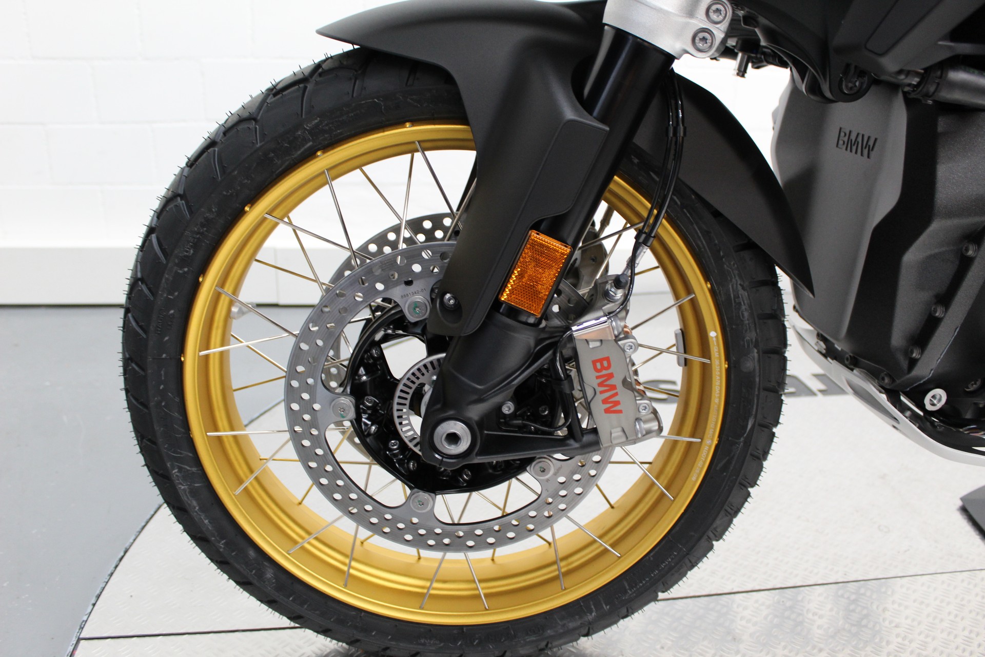 BMW R 1300 GS-image-5